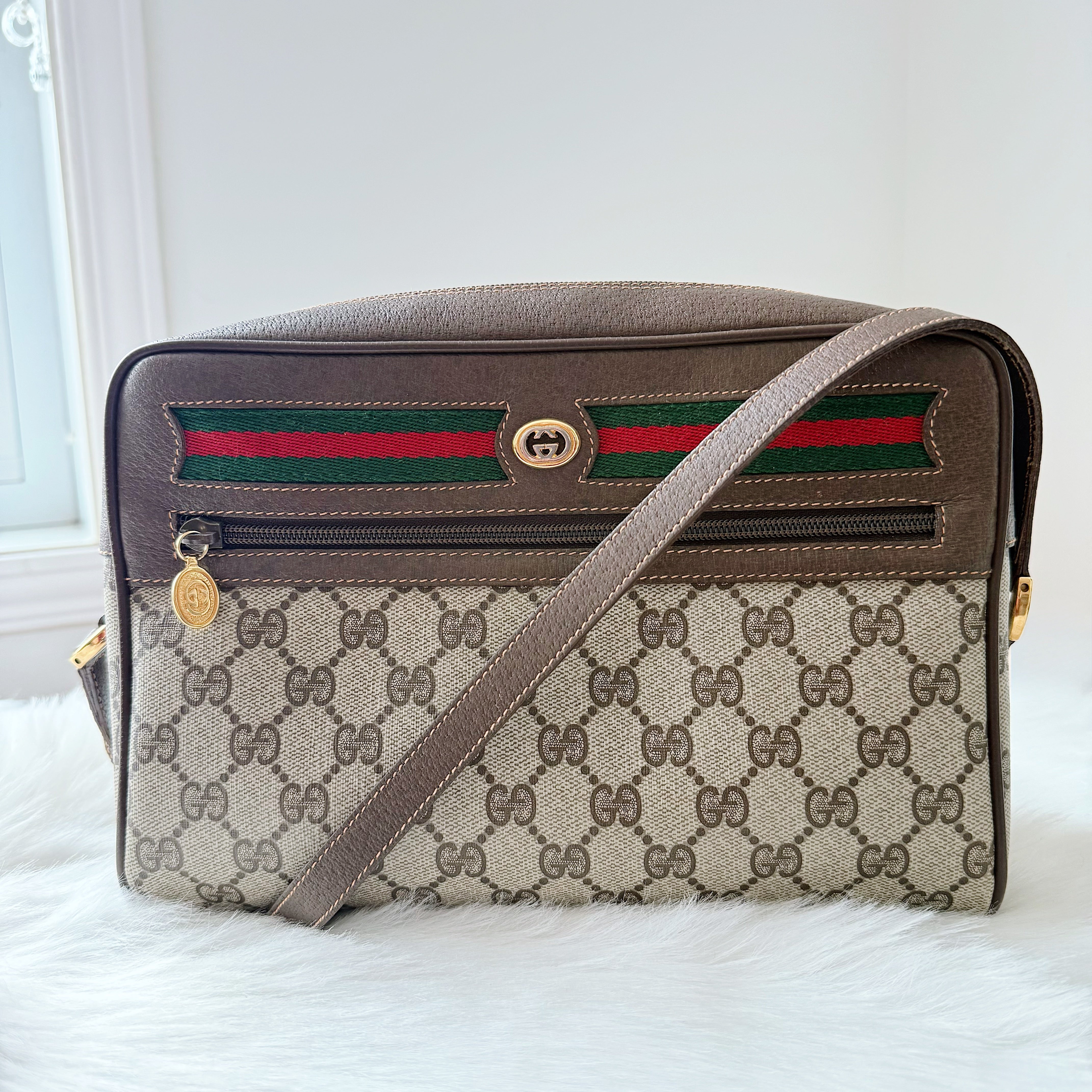 Crossbody Brown GG Canvas