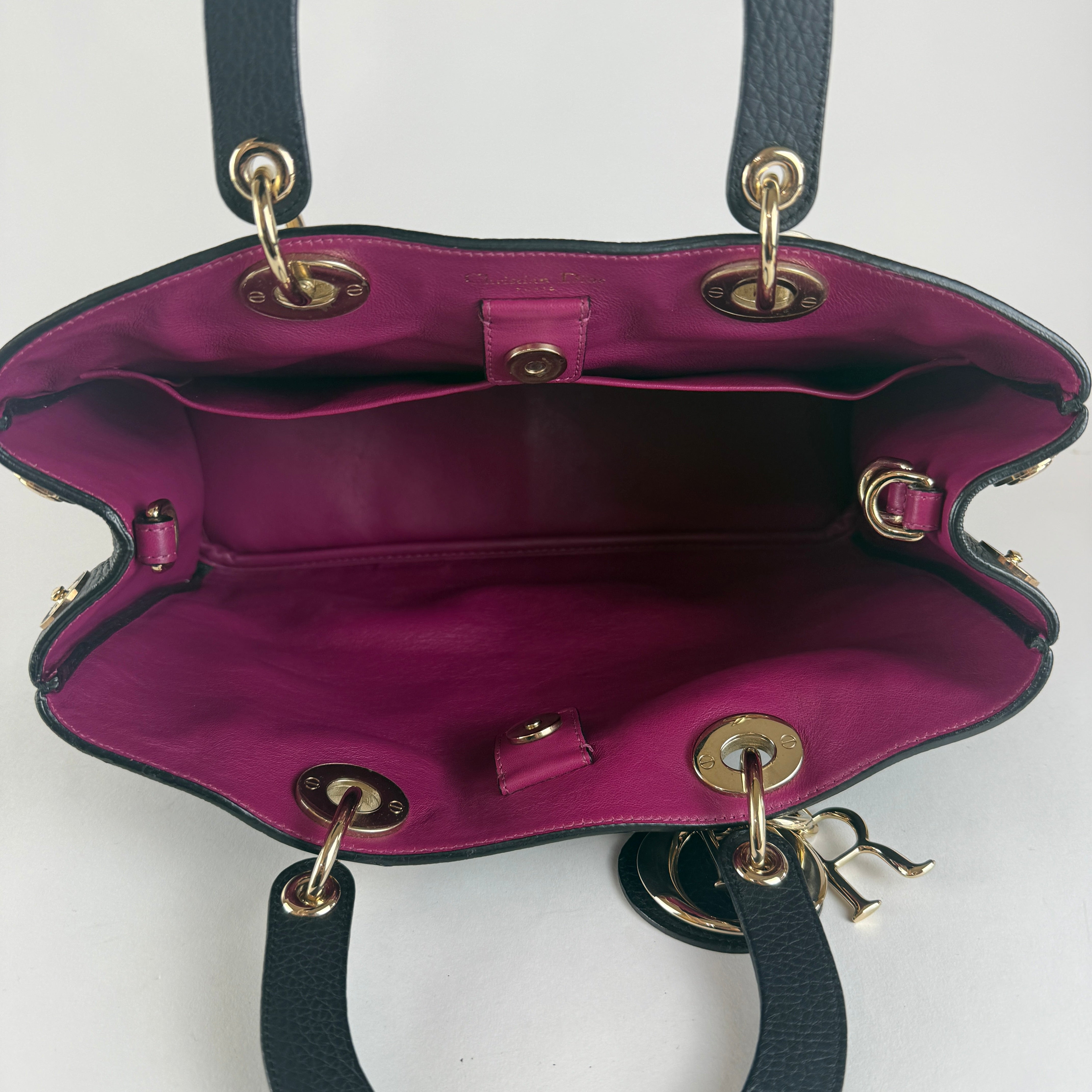 Diorissimo Medium — Black Grained Leather