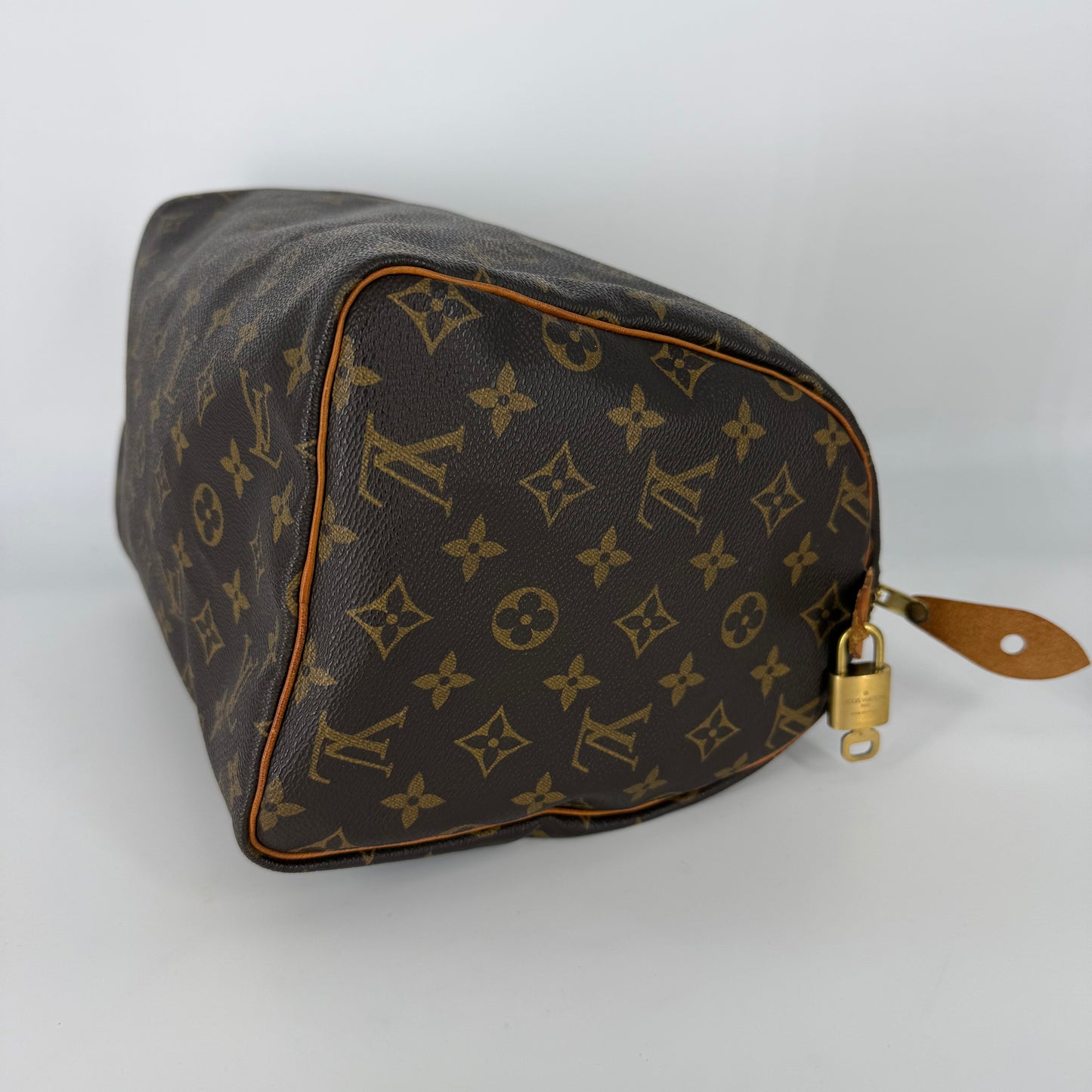 LOUIS VUITTON Speedy 30 Monogram Canvas