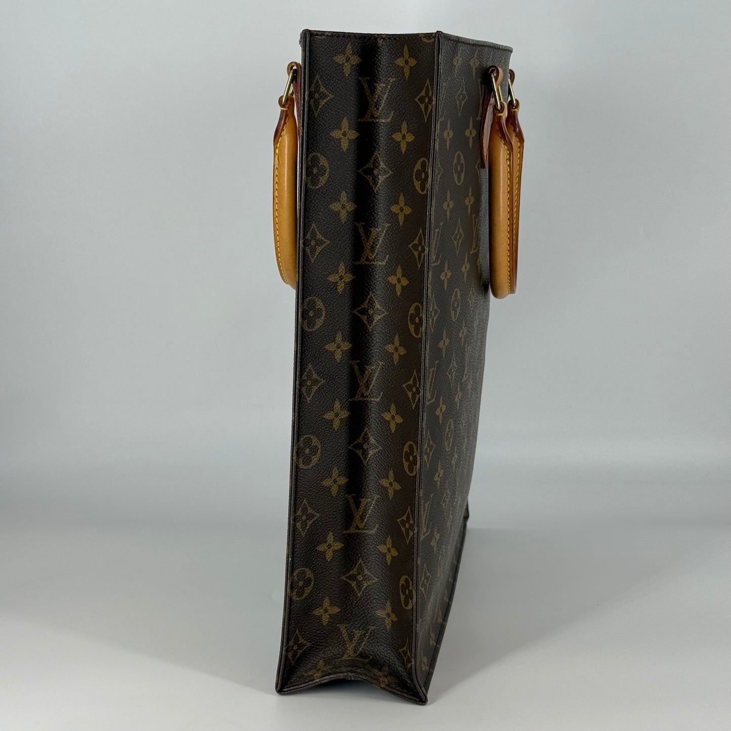 LOUIS VUITTON Sac Plat