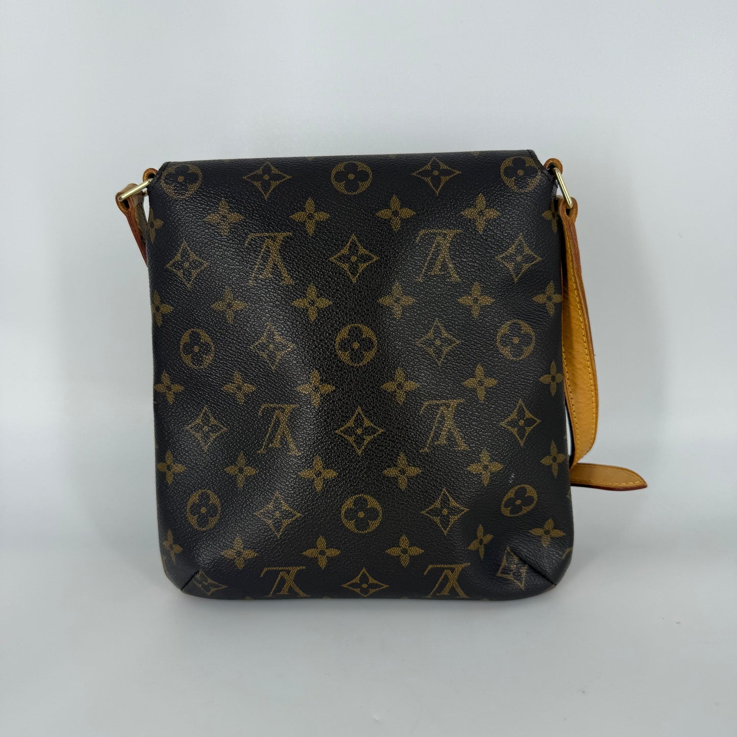LOUIS VUITTON Musette Salsa Short Strap