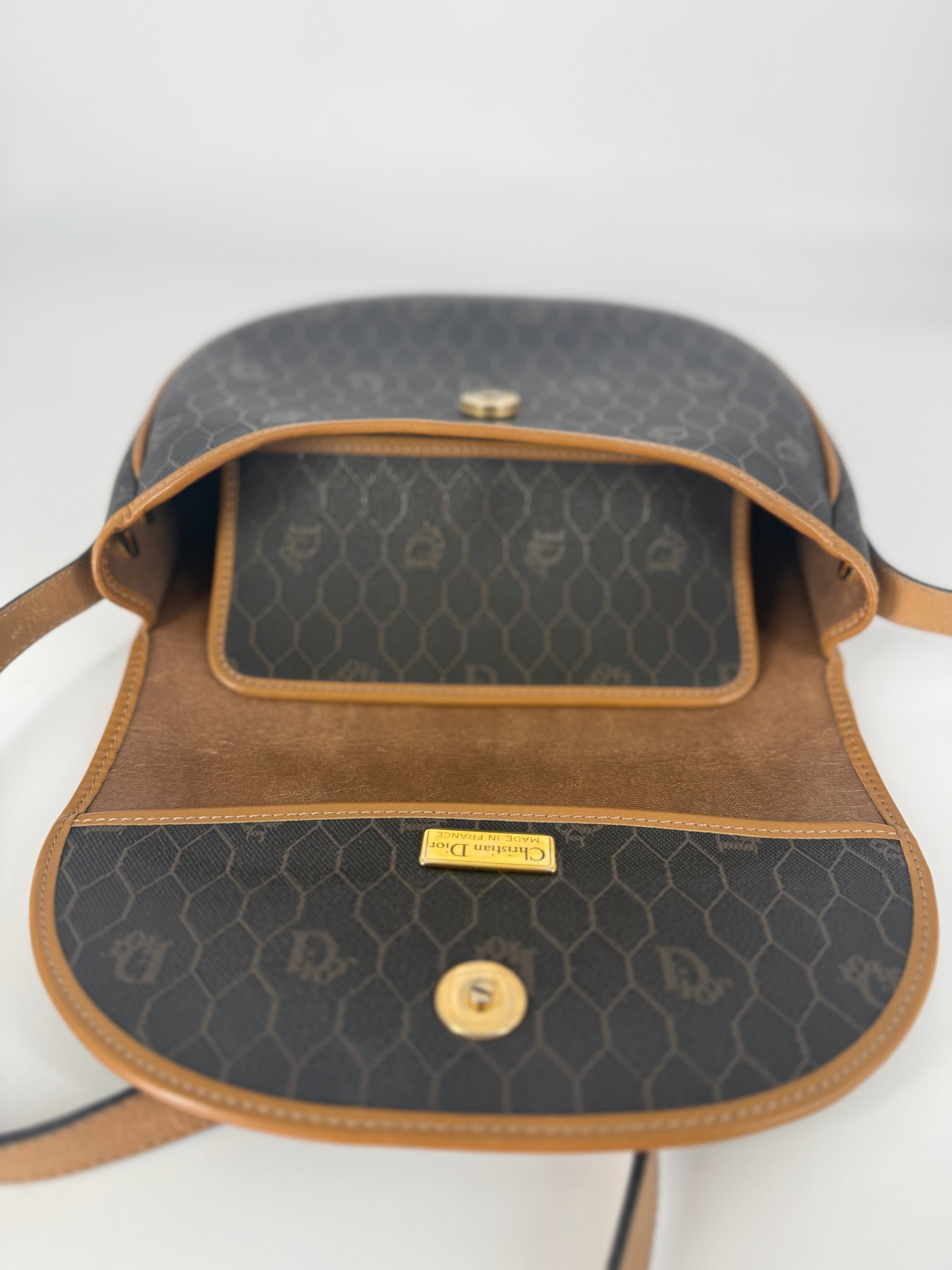 Honeycomb Canvas