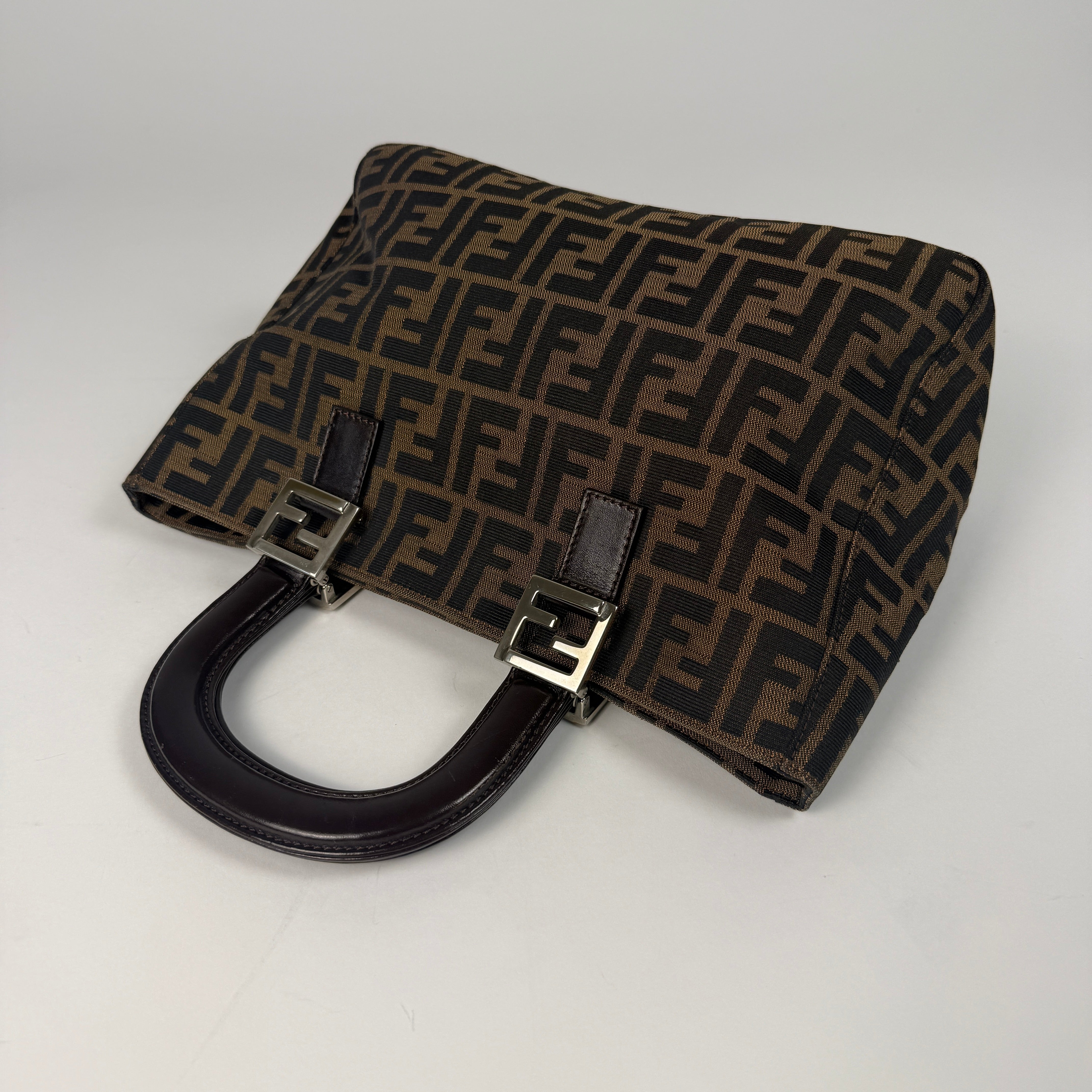 Zucca Canvas