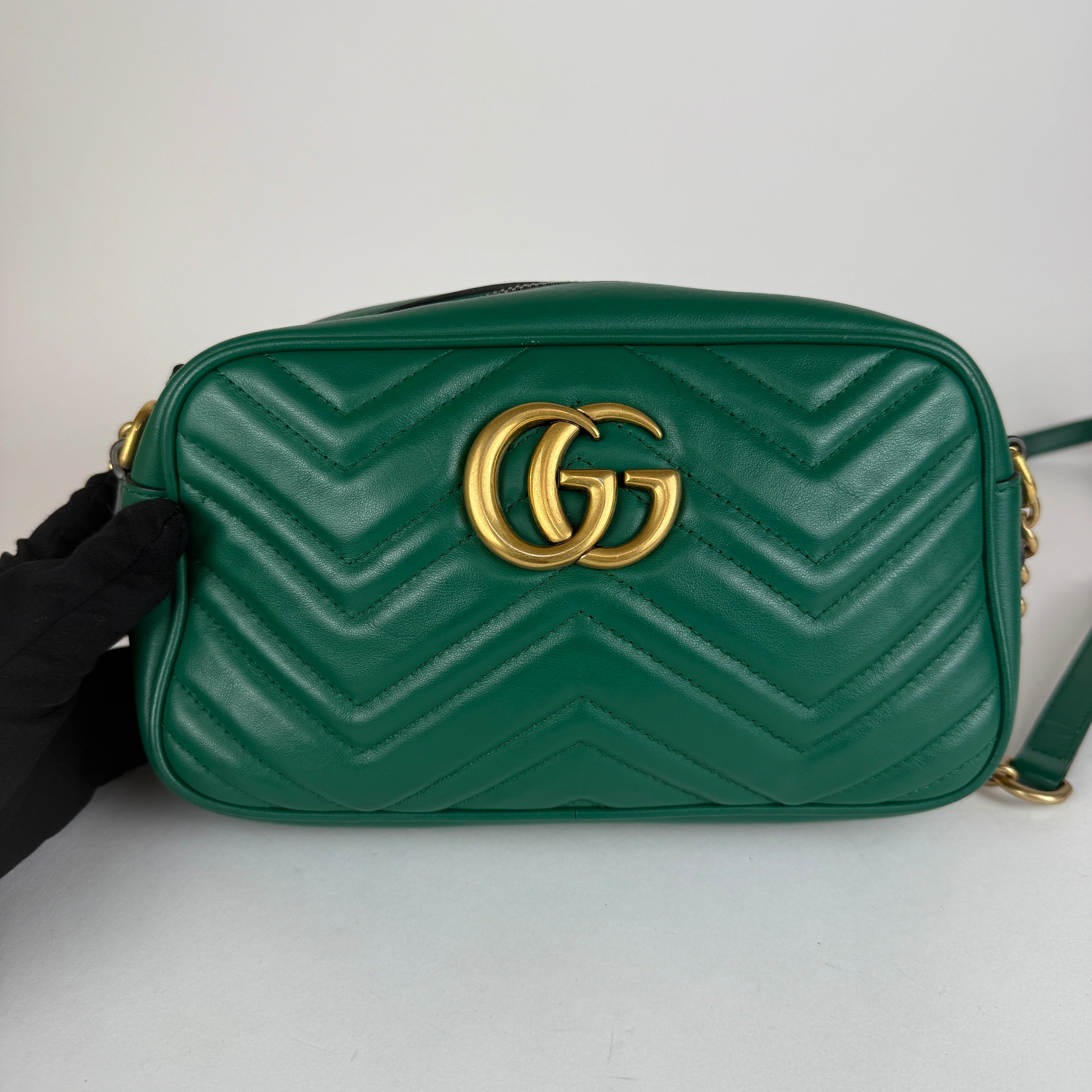 GG Marmont Matelassé Camera Bag — Green Leather