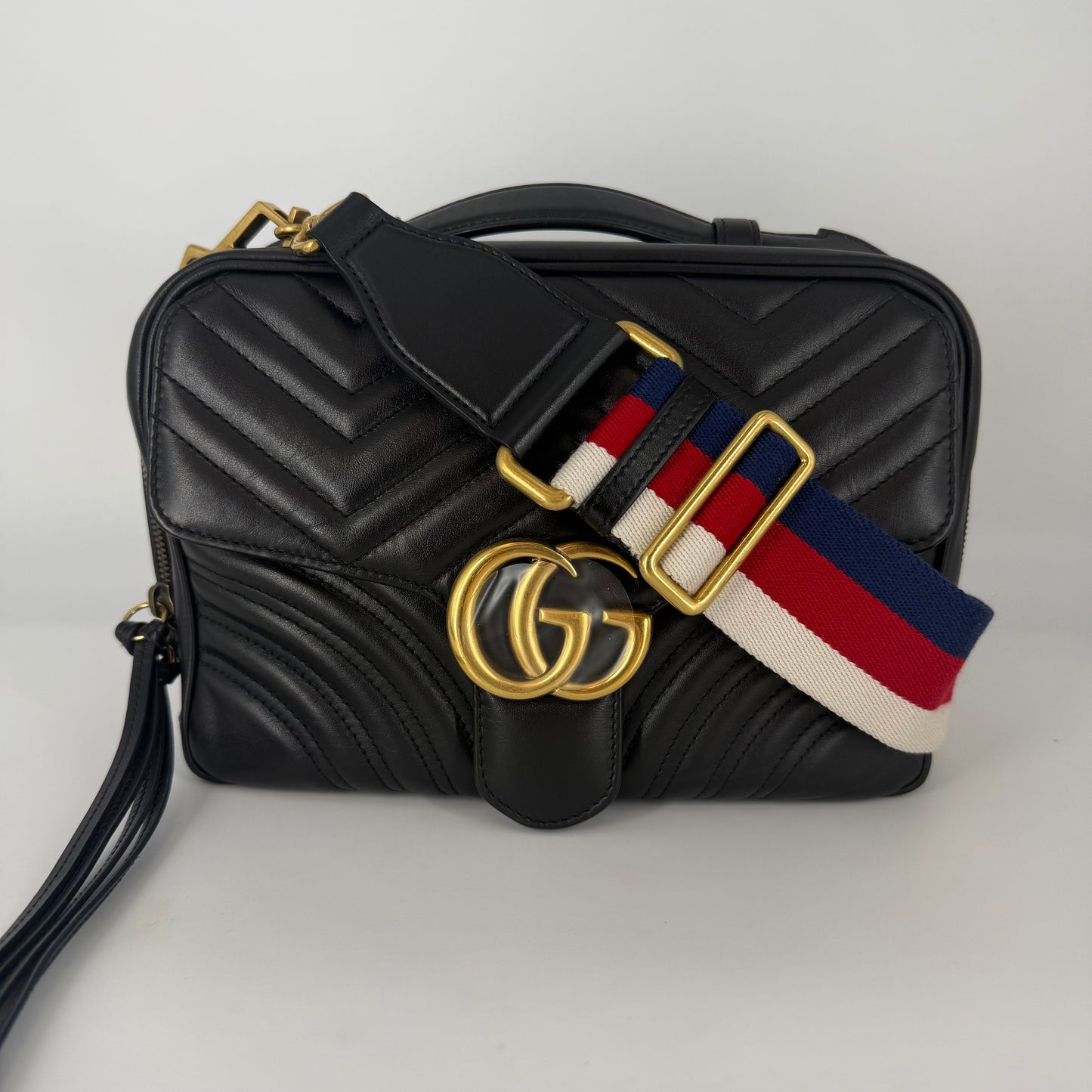 GUCCI Double G Marmont Crossbody Bag