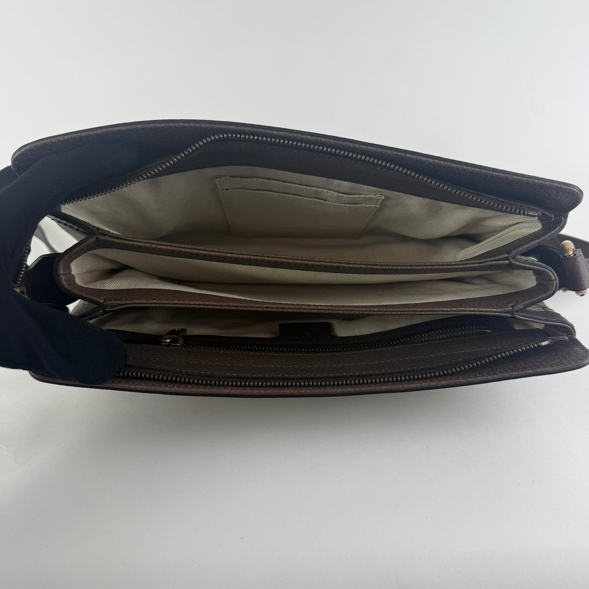 Ophidia GG Supreme Medium Bag
