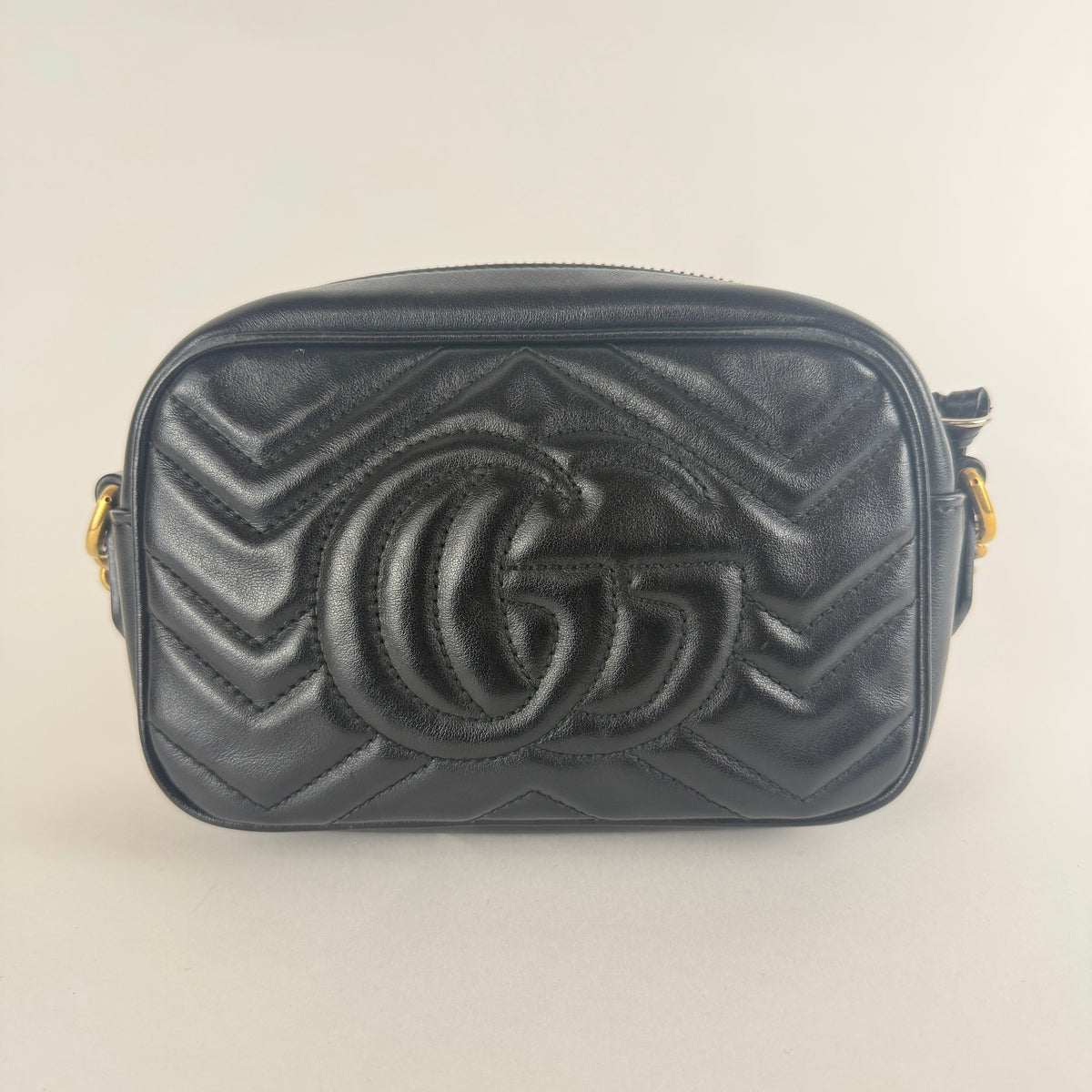 GG Marmont Matelassé Mini Camera Bag — Black Leather