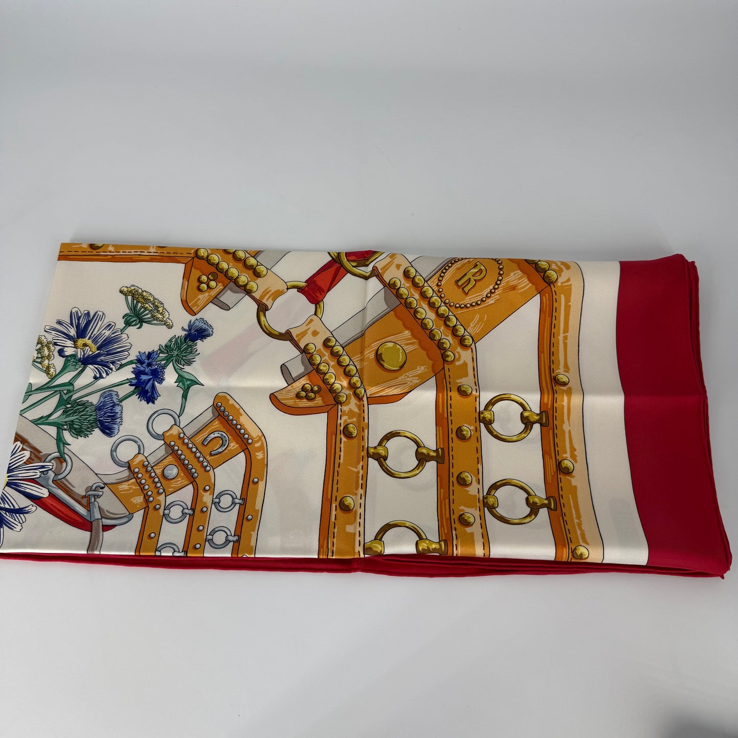 HERMES Carré 90 “Aux Champs”