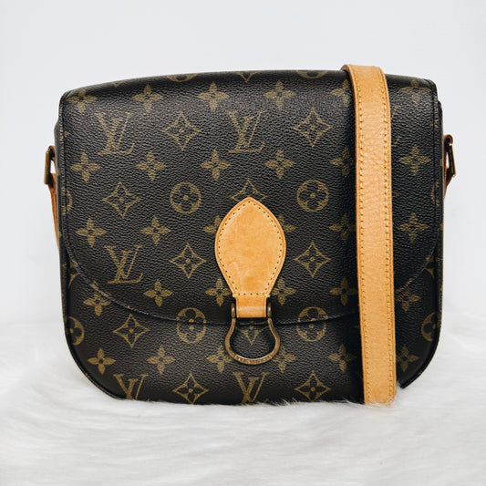 LOUIS VUITTON Saint Cloud GM Monogram