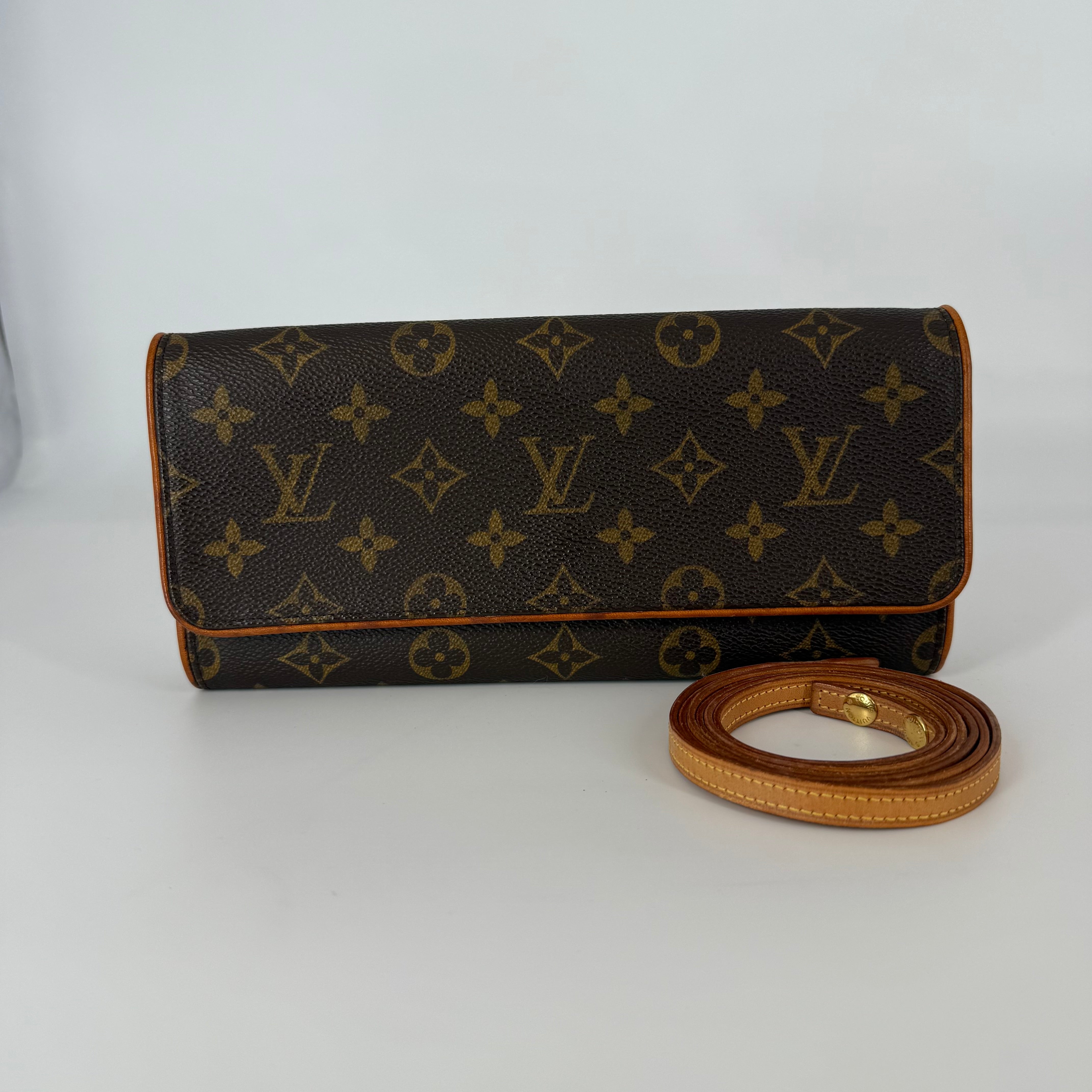 Monogram Pochette Twin GM