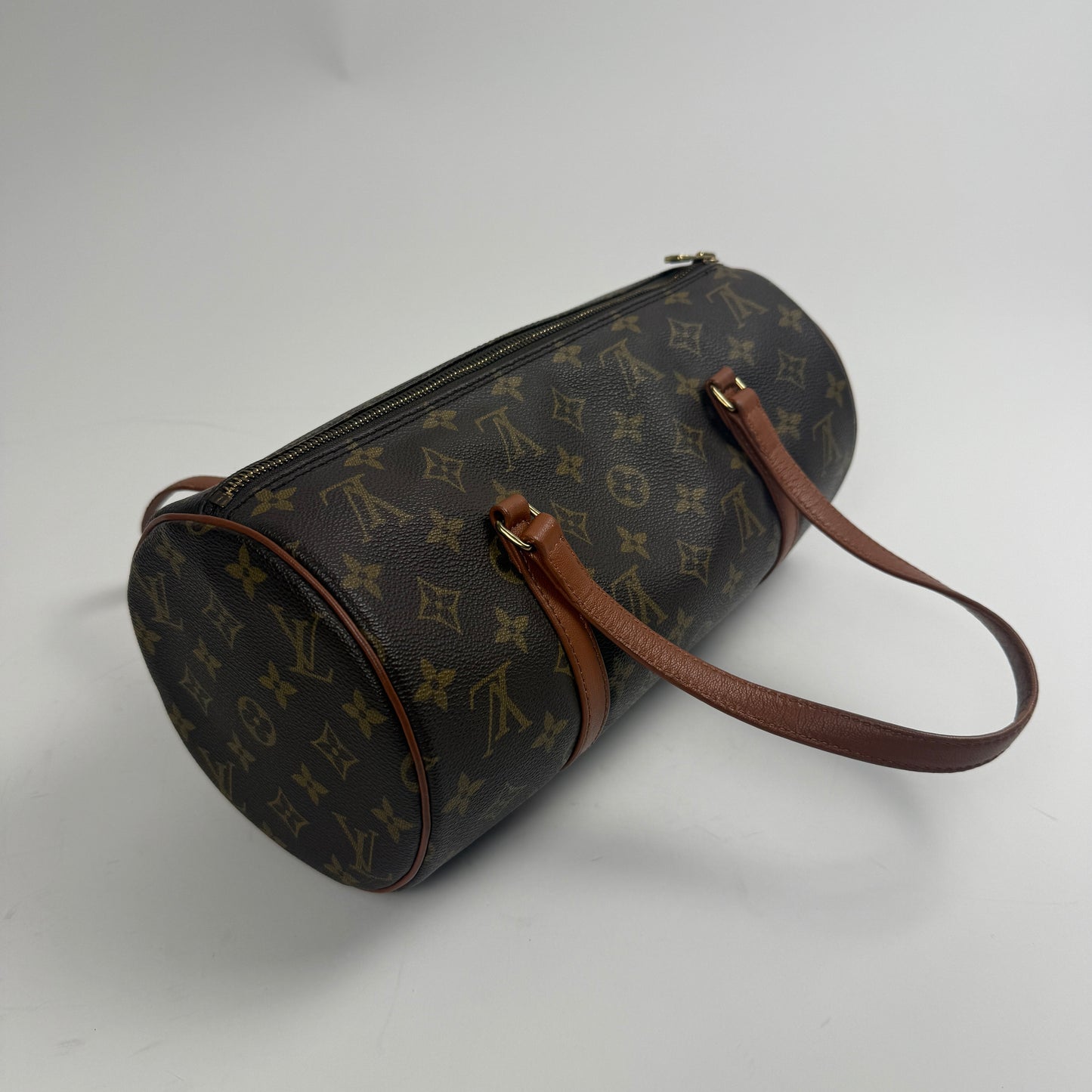LOUIS VUITTON Papillon 30