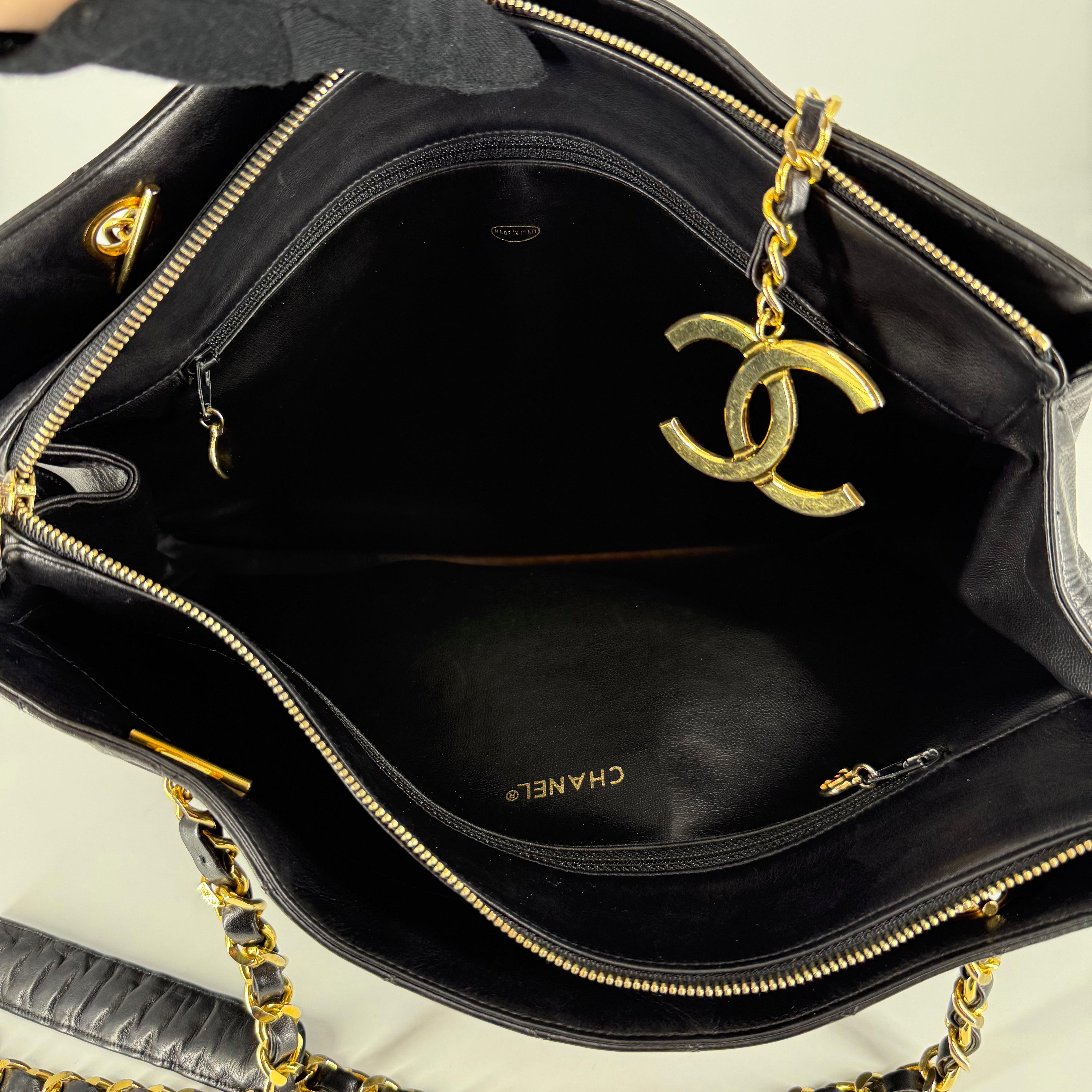 Grand Shopping Tote