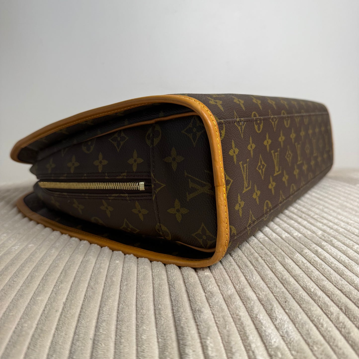 Louis Vuitton - Rivoli