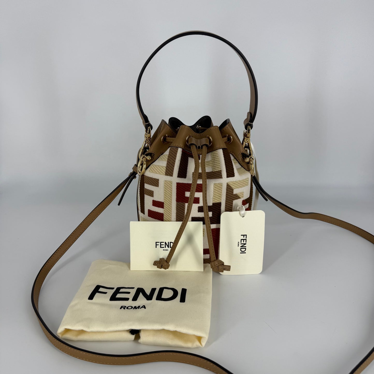 FENDI Mon Trésor Mini Bucket Bag