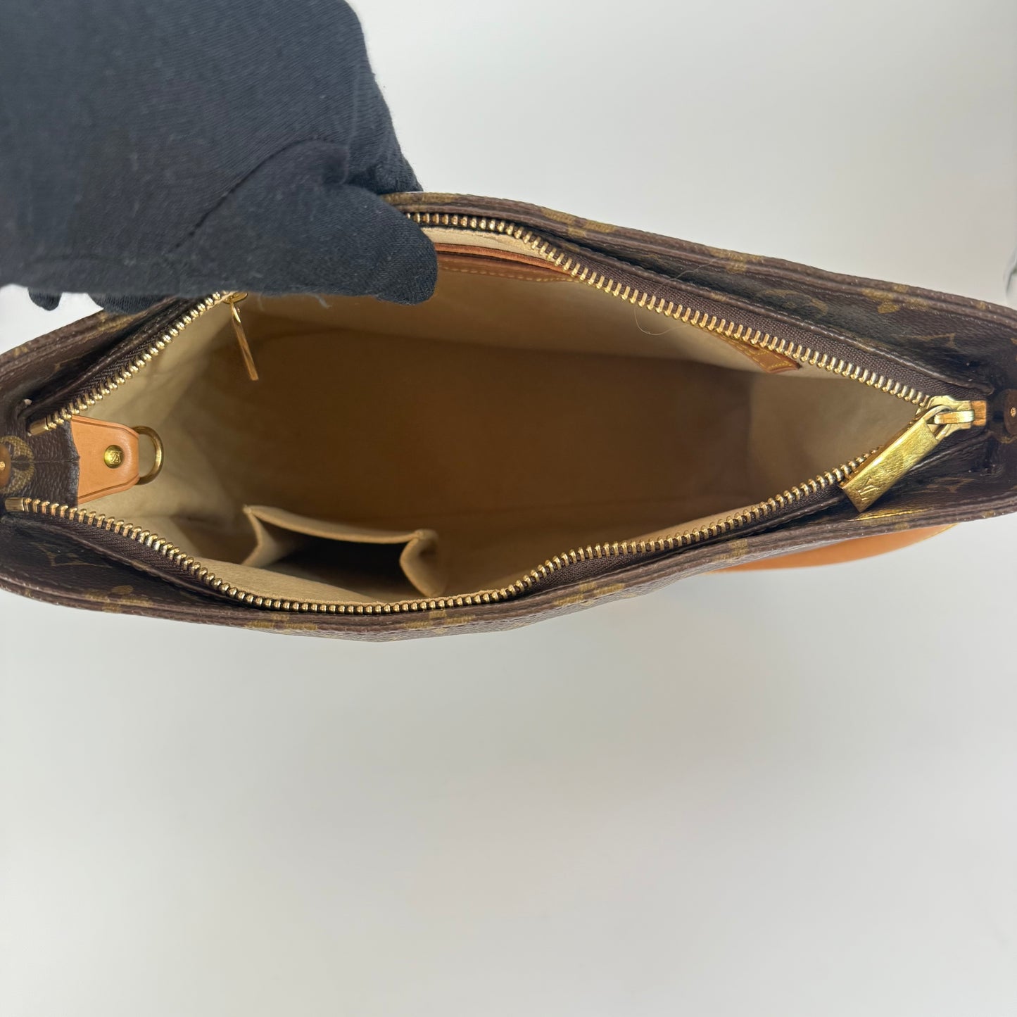 Louis Vuitton Looping GM