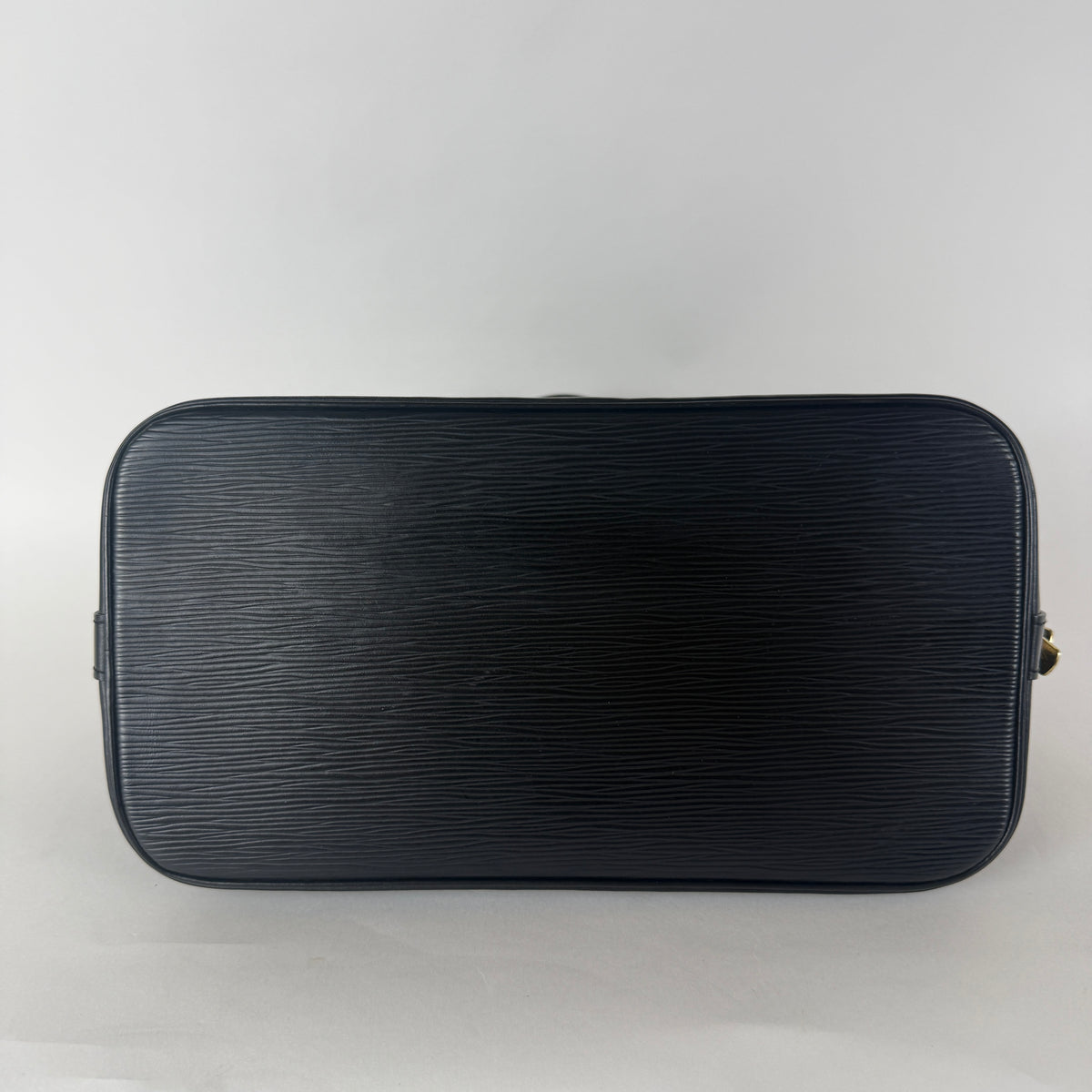Alma PM — Black Epi Leather — Gold-Tone Hardware