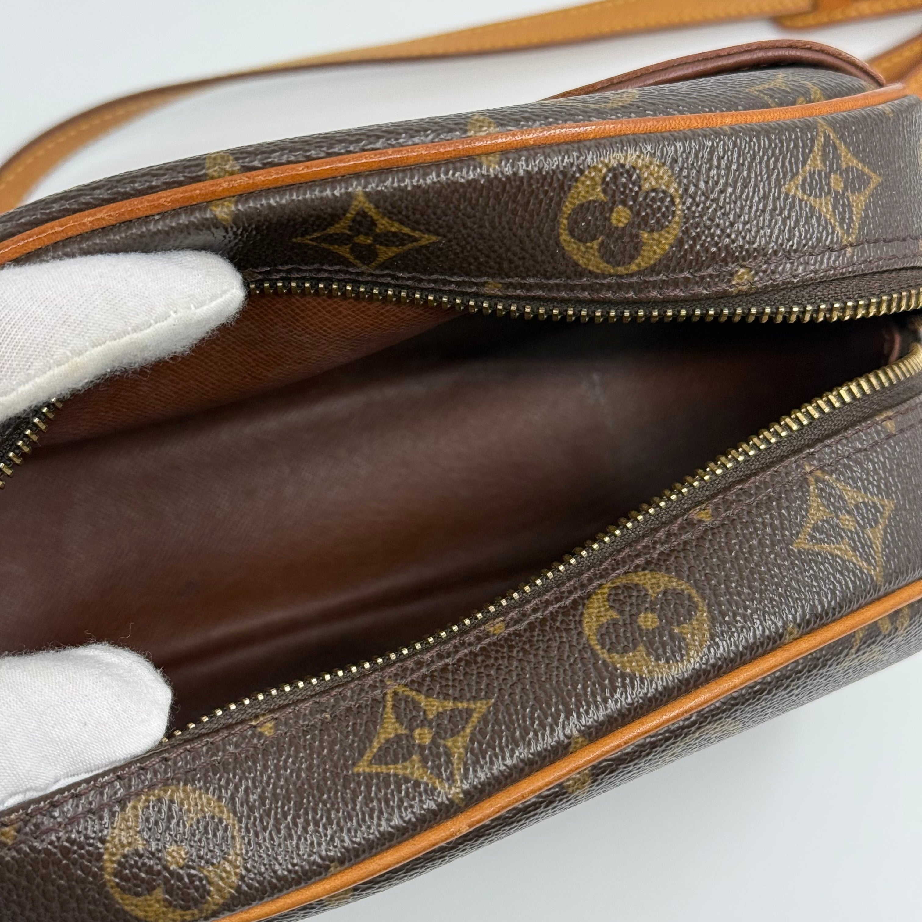 Blois Crossbody Bag