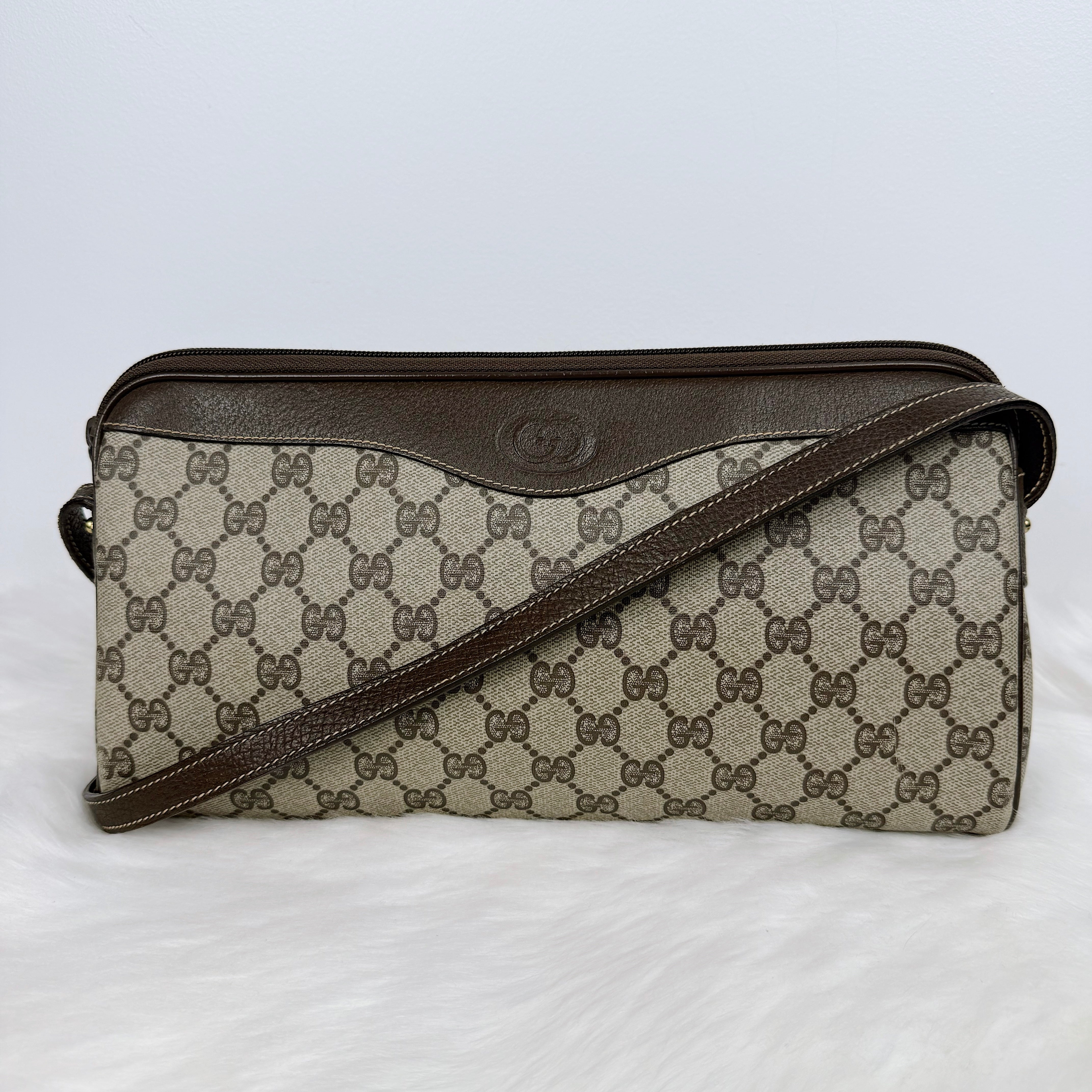 GG Supreme Crossbody Bag