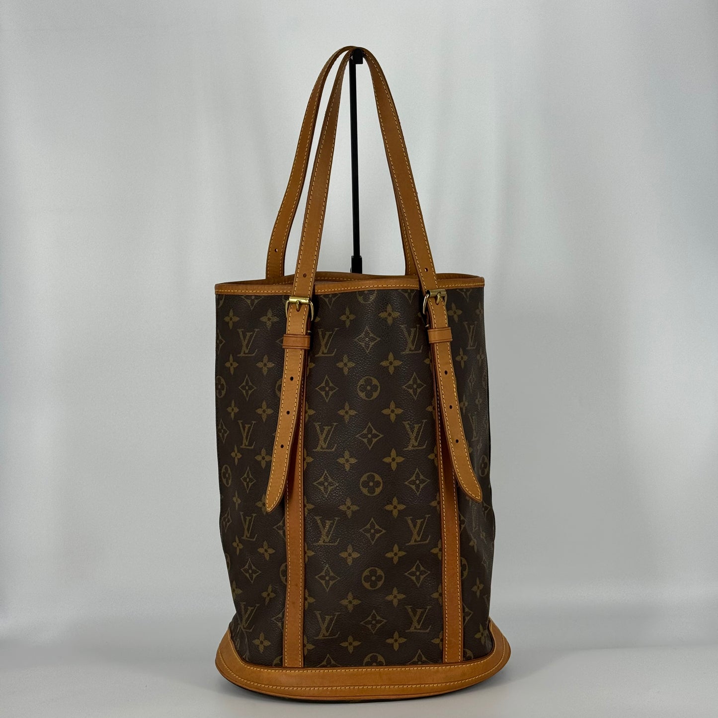 LOUIS VUITTON Bucket GM Monogram