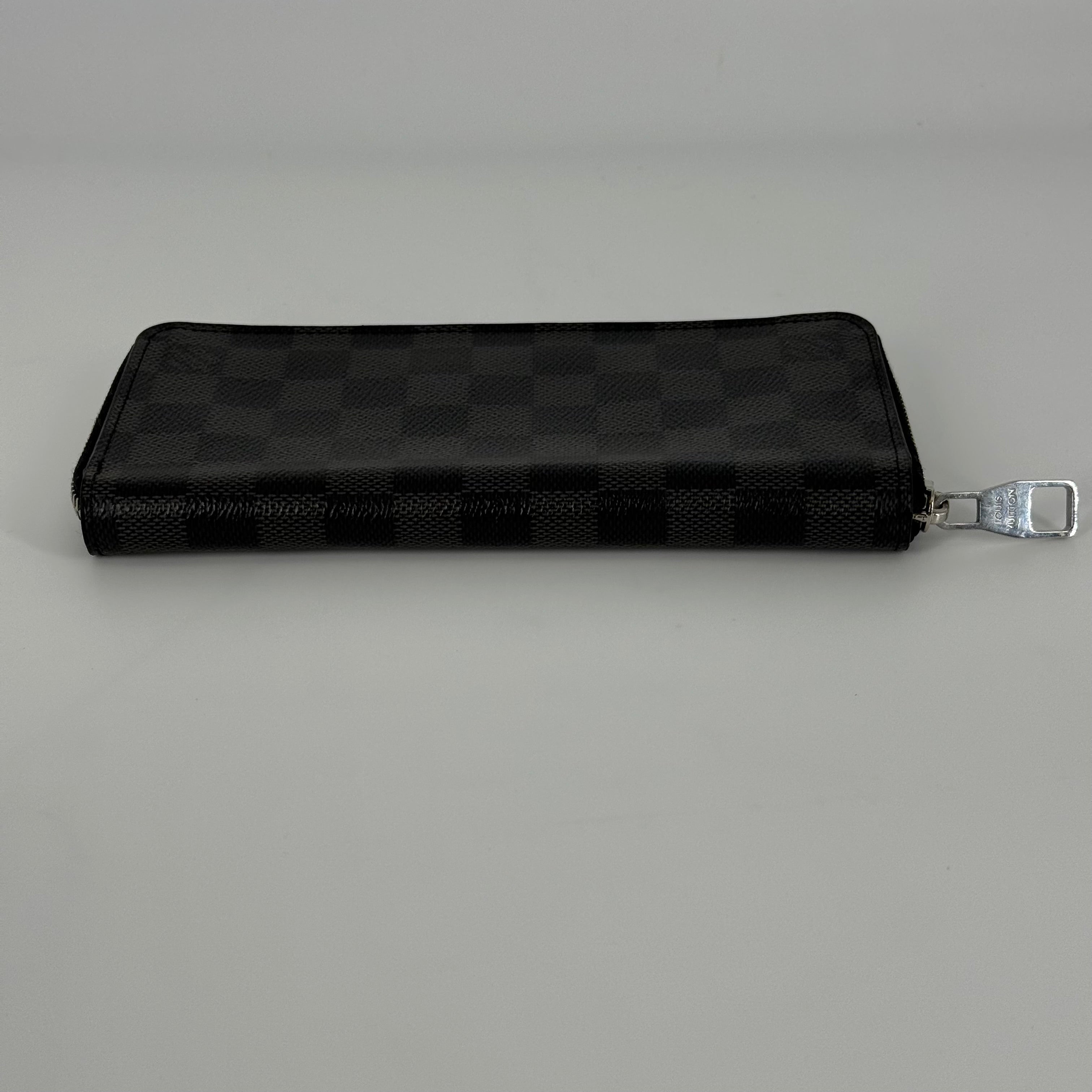 Zippy Vertical Wallet