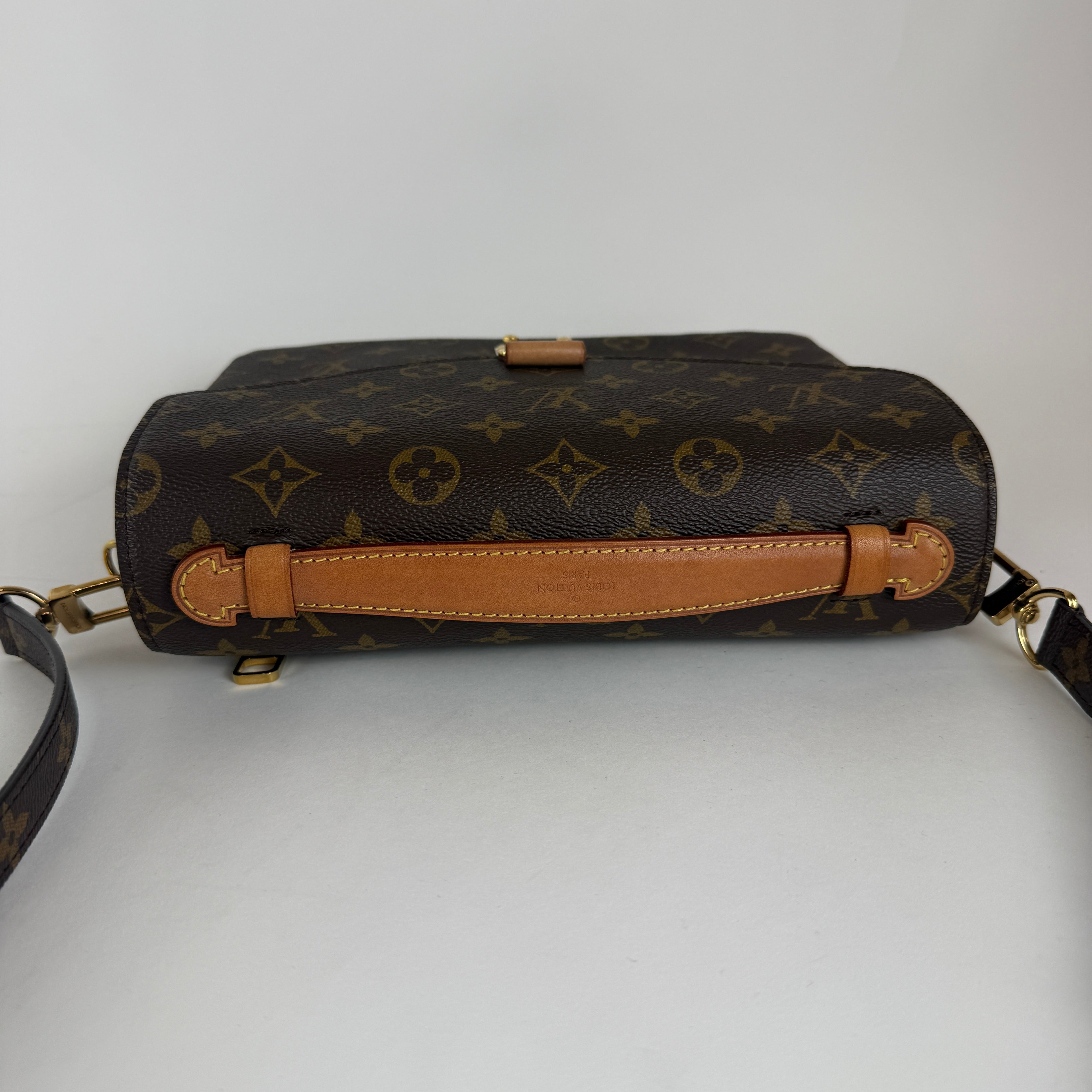 Pochette Métis — Monogram Canvas