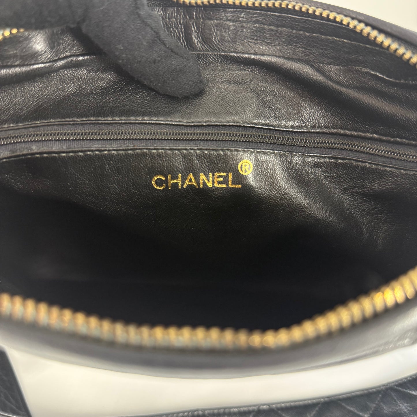CHANEL Crossbody Bag