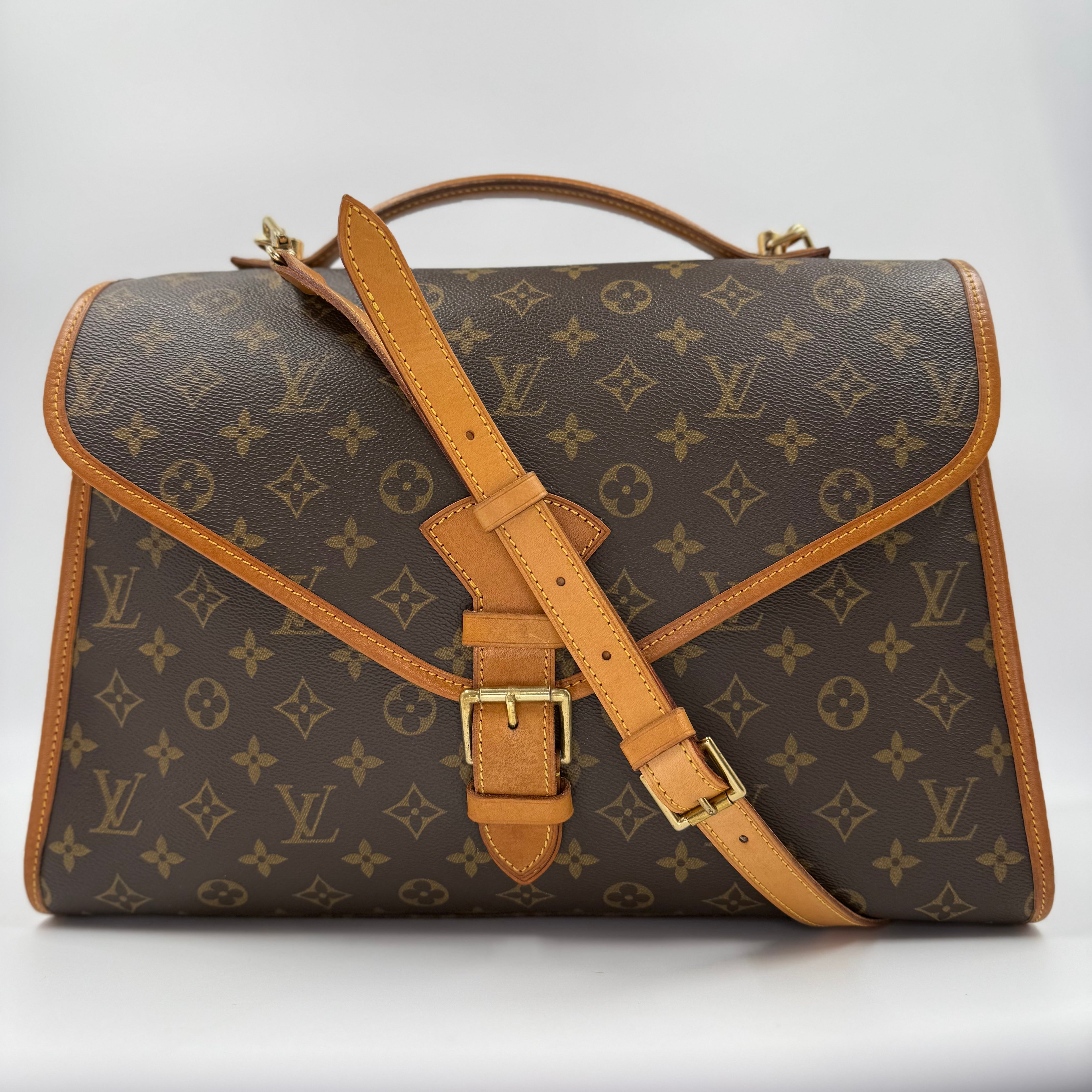 Monogram Beverly