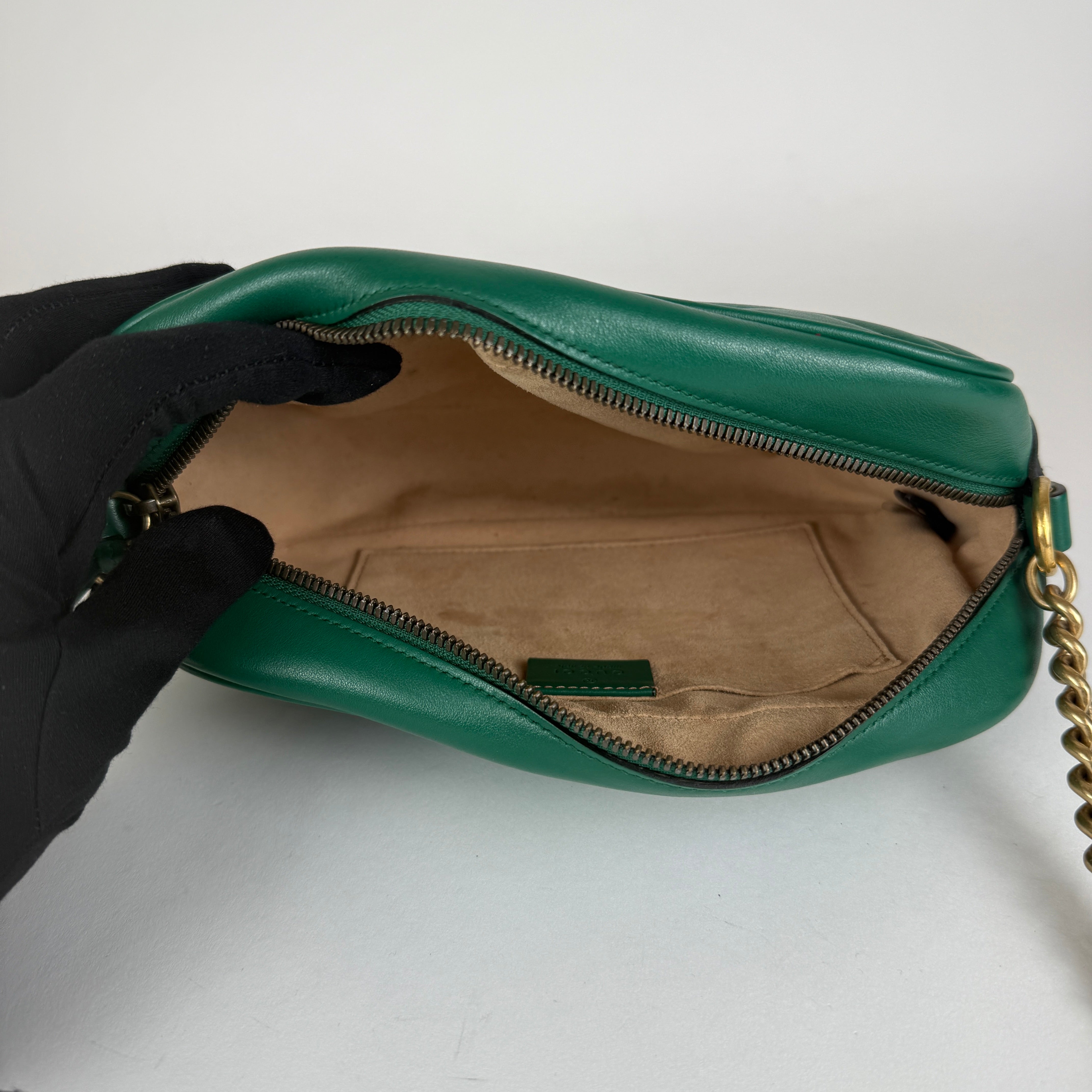 GG Marmont Matelassé Camera Bag — Green Leather