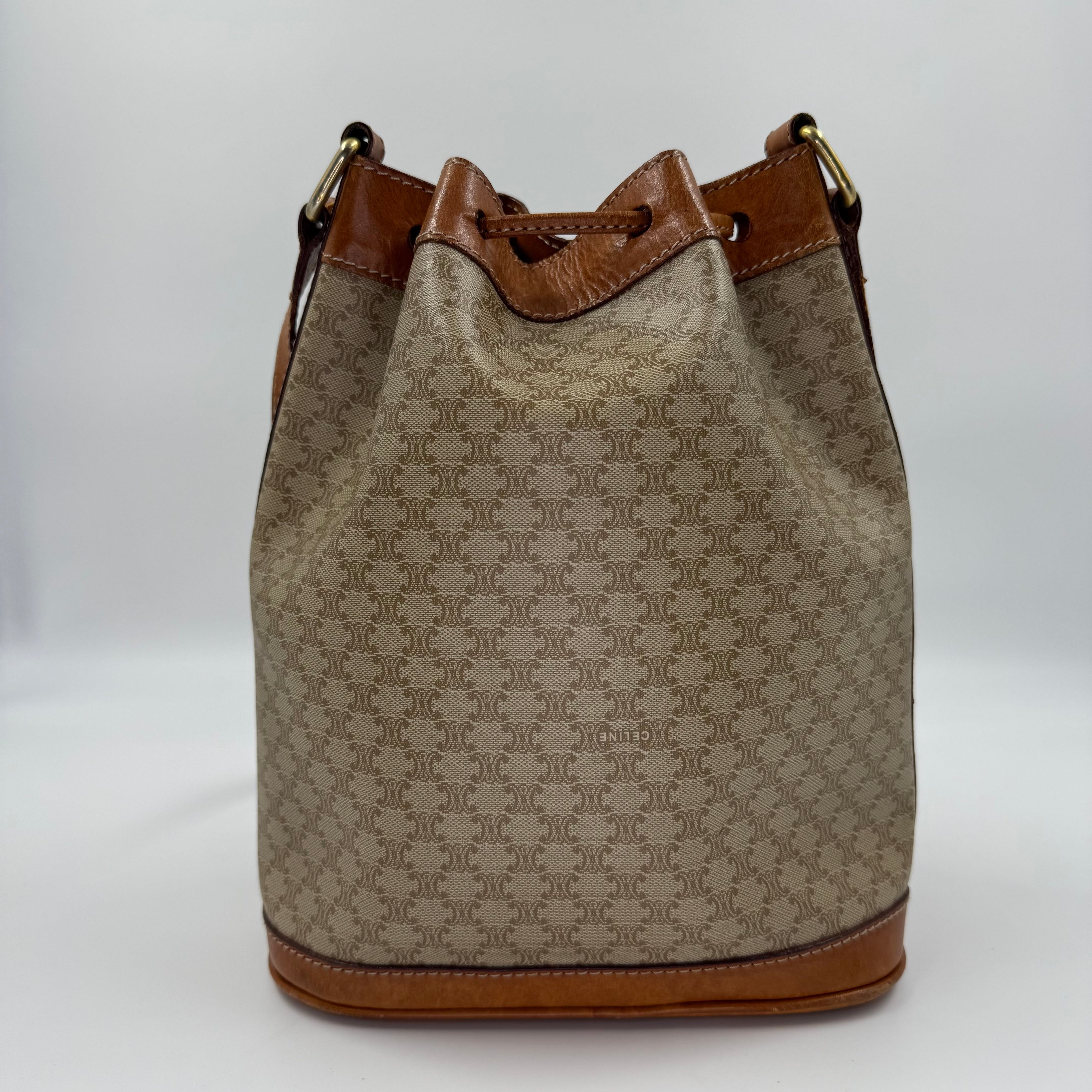 Céline Macadam Bucket