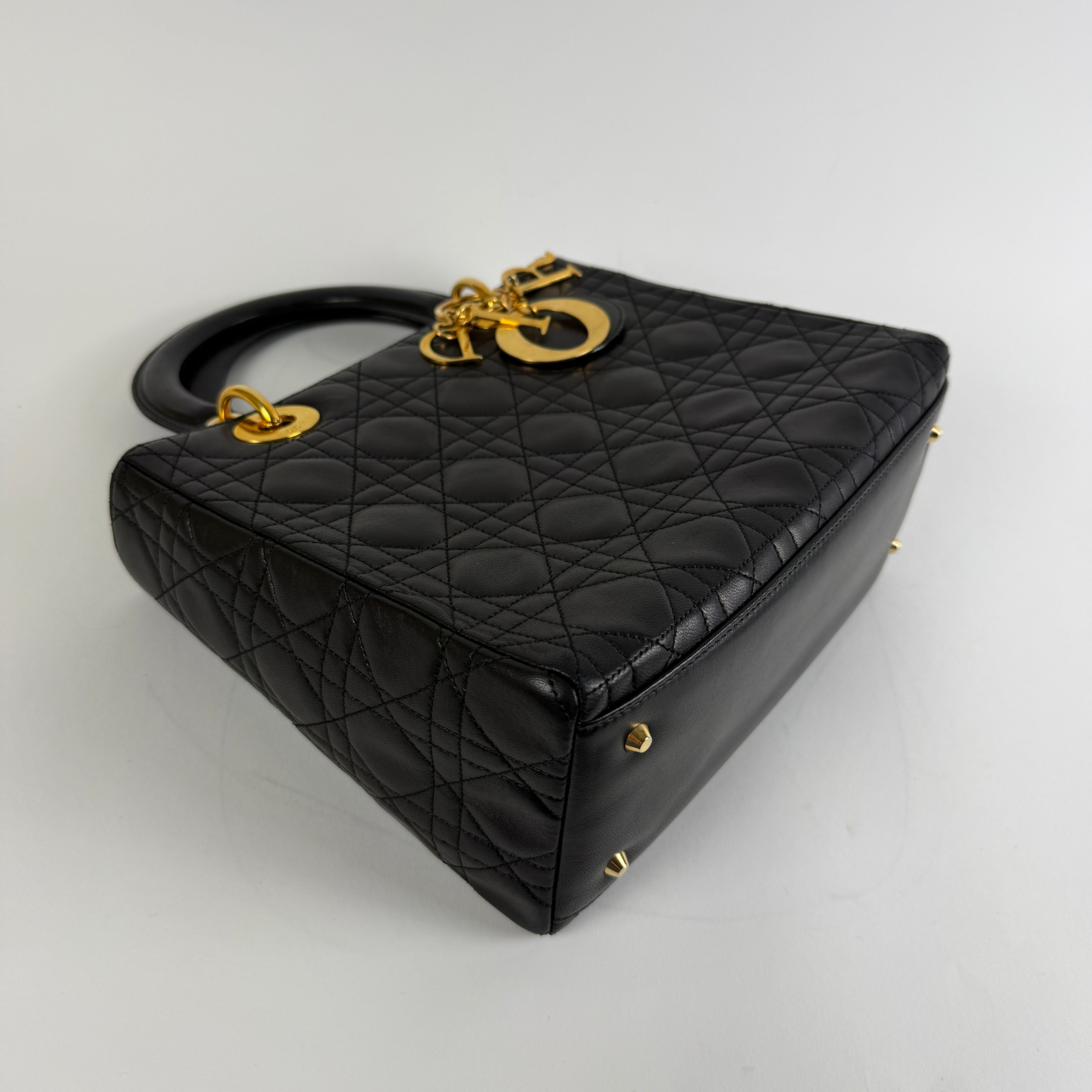 LADY DIOR MÉDIUM BLACK