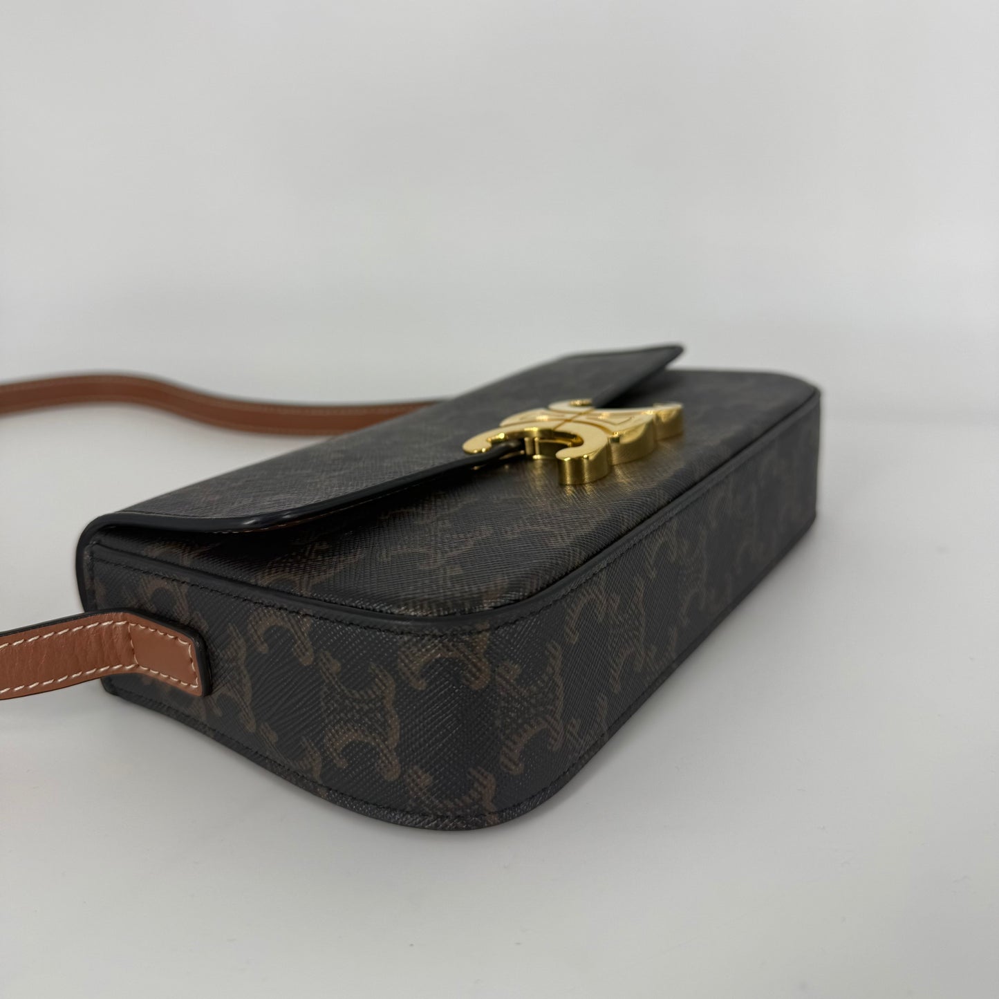 CÉLINE Claude Triomphe Shoulder Bag