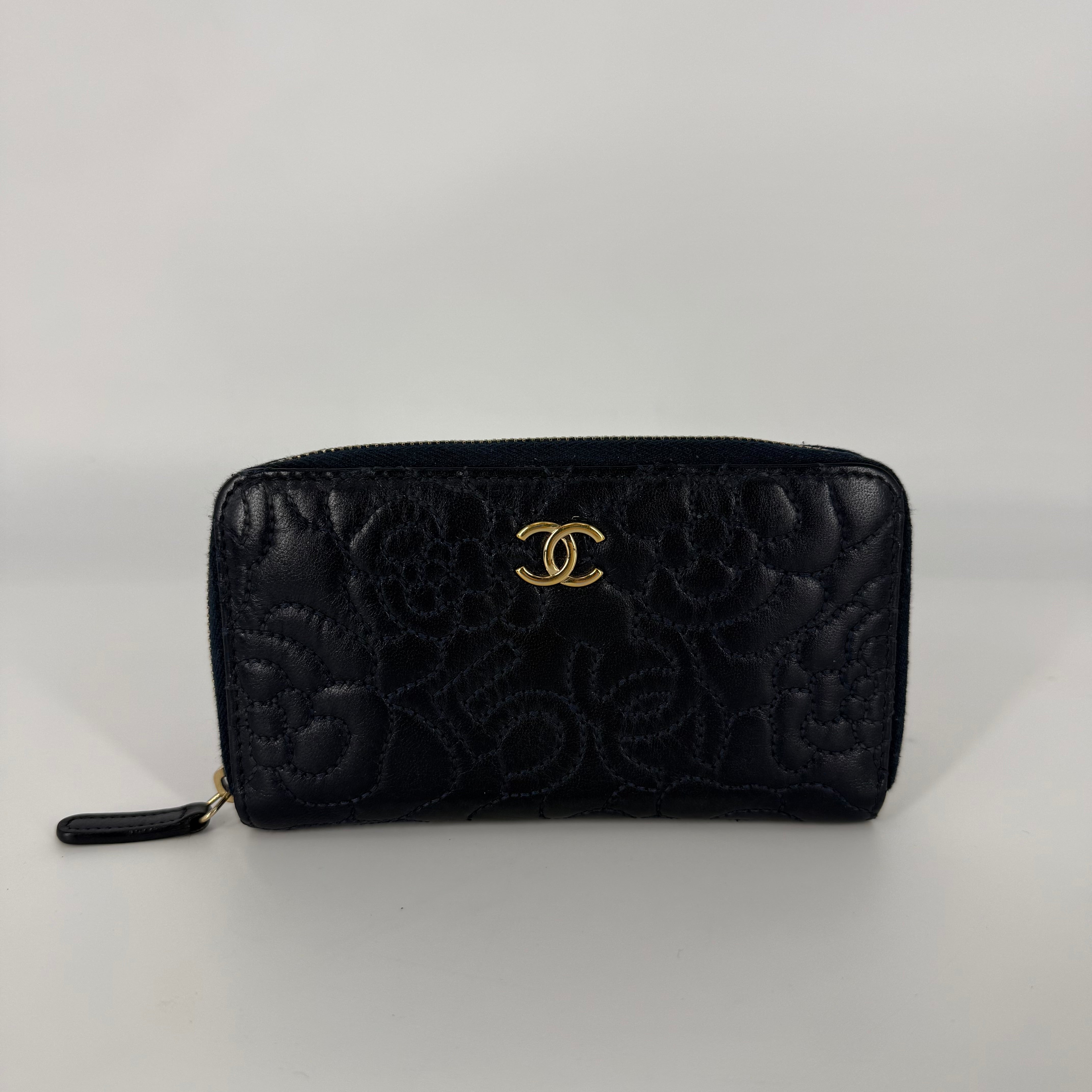 Camellia Wallet – Navy Blue