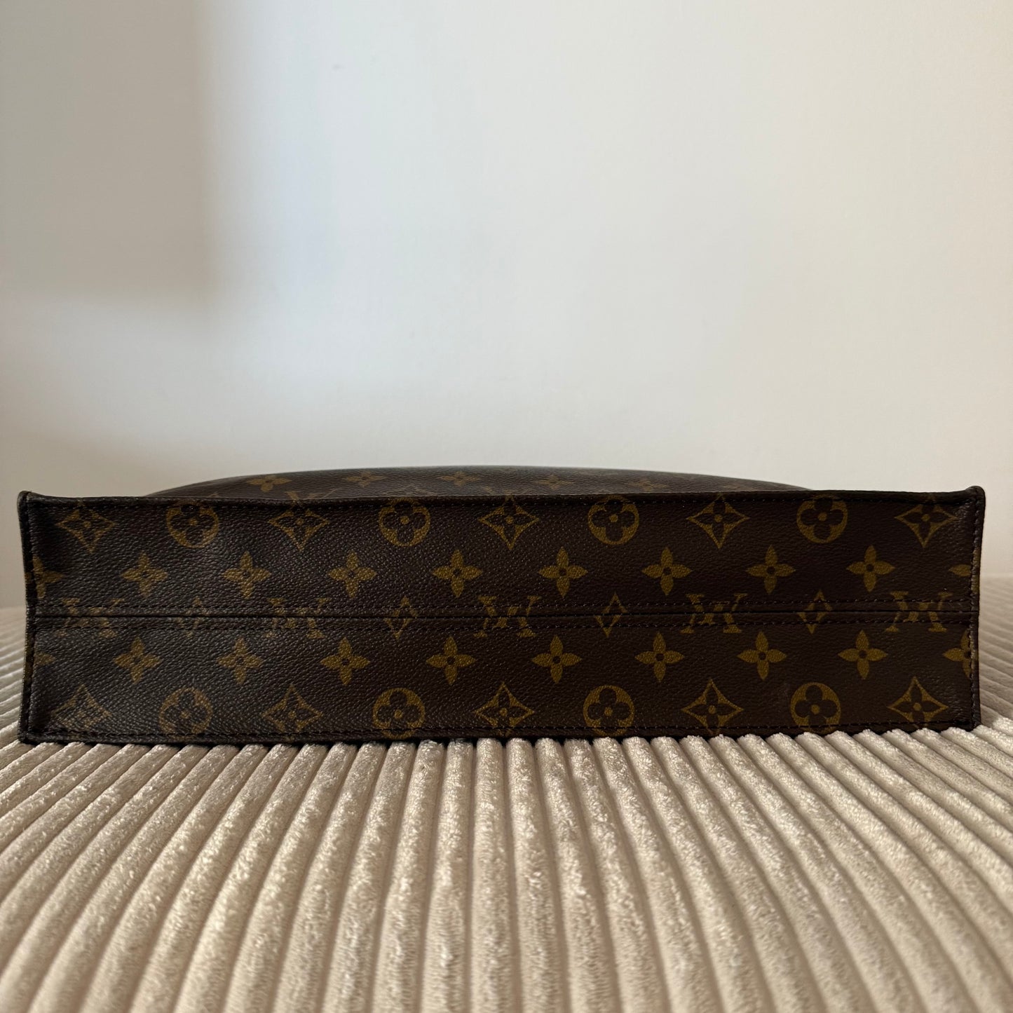 Louis Vuitton Monogram Sac Plat