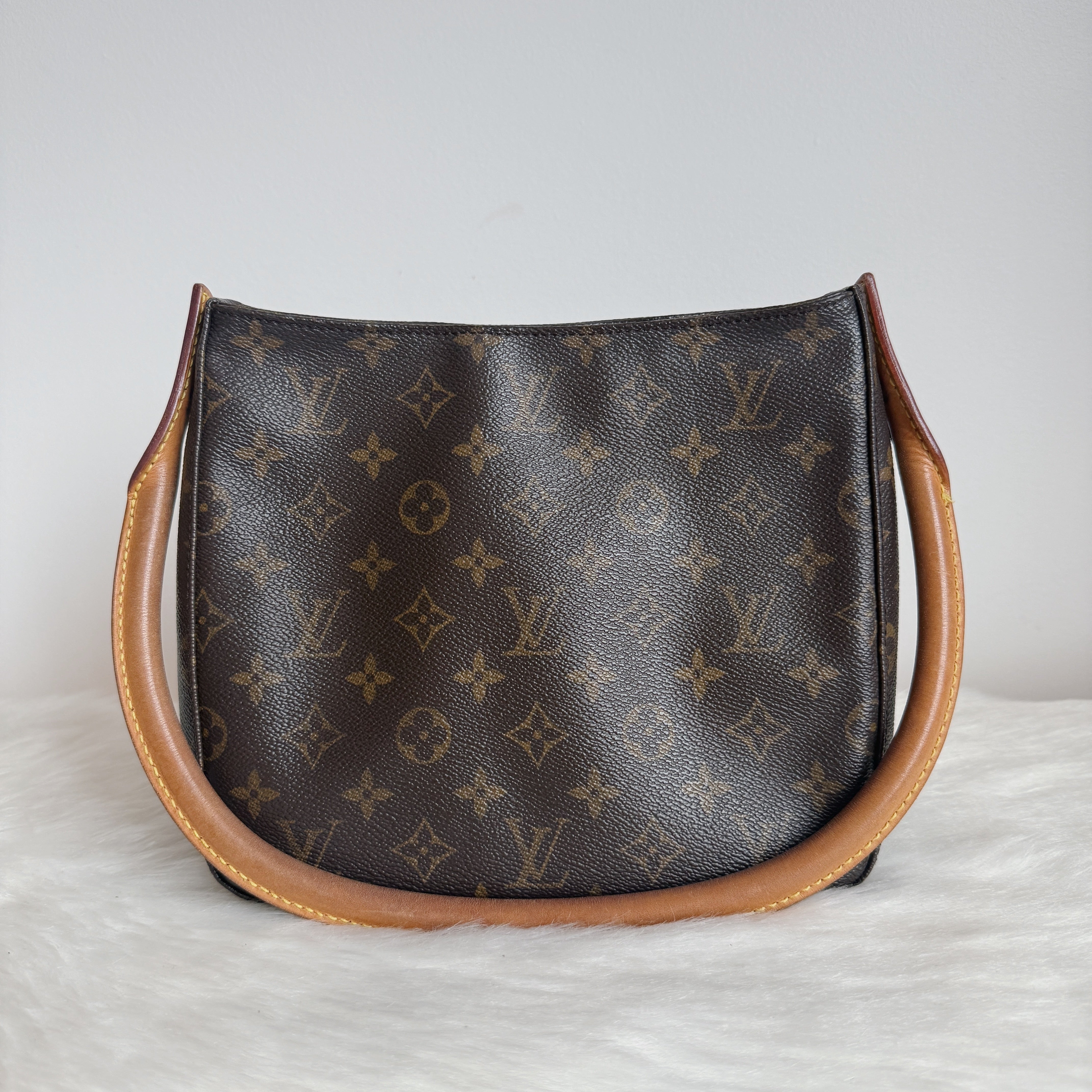 Looping MM — Monogram Canvas