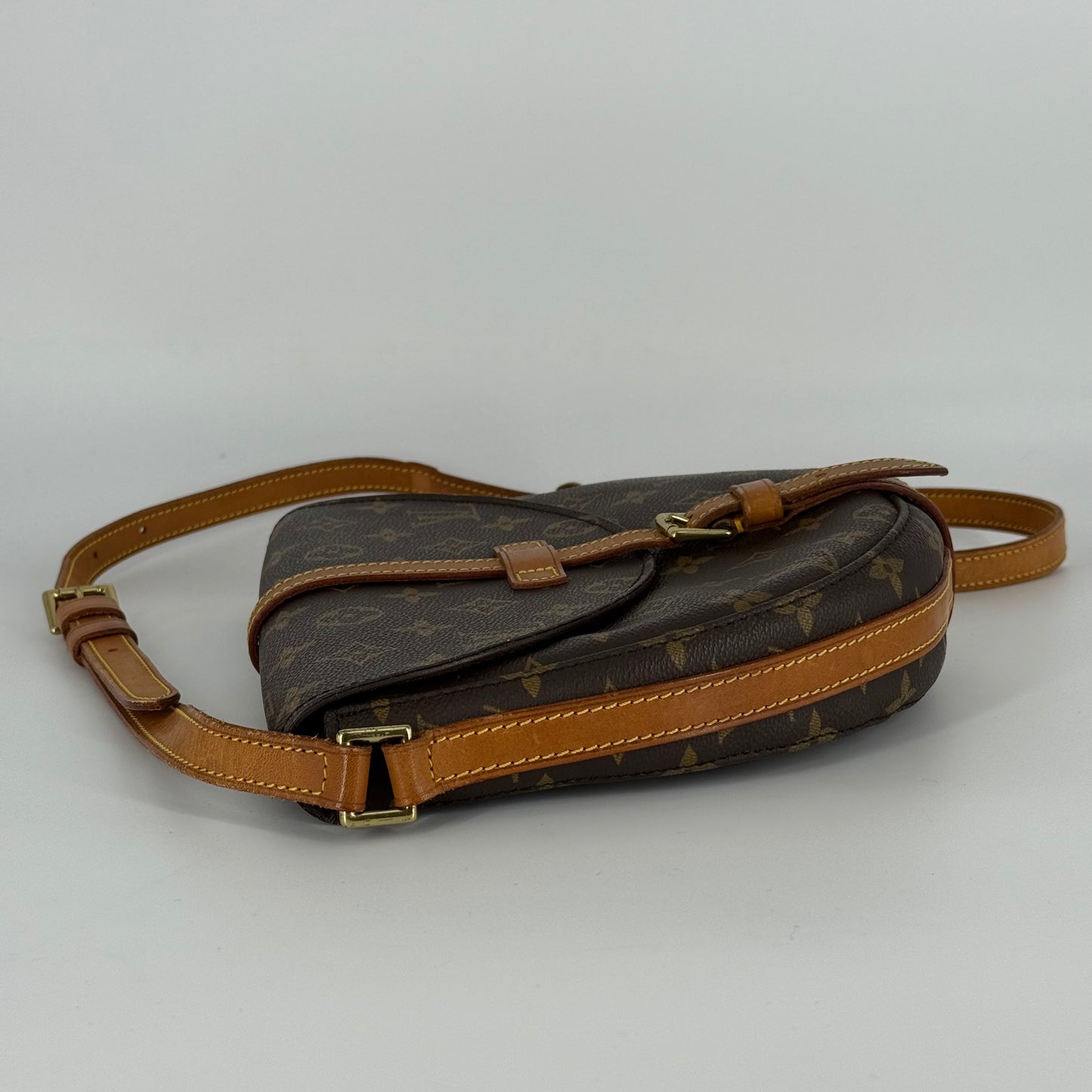 Louis Vuitton – Chantilly MM