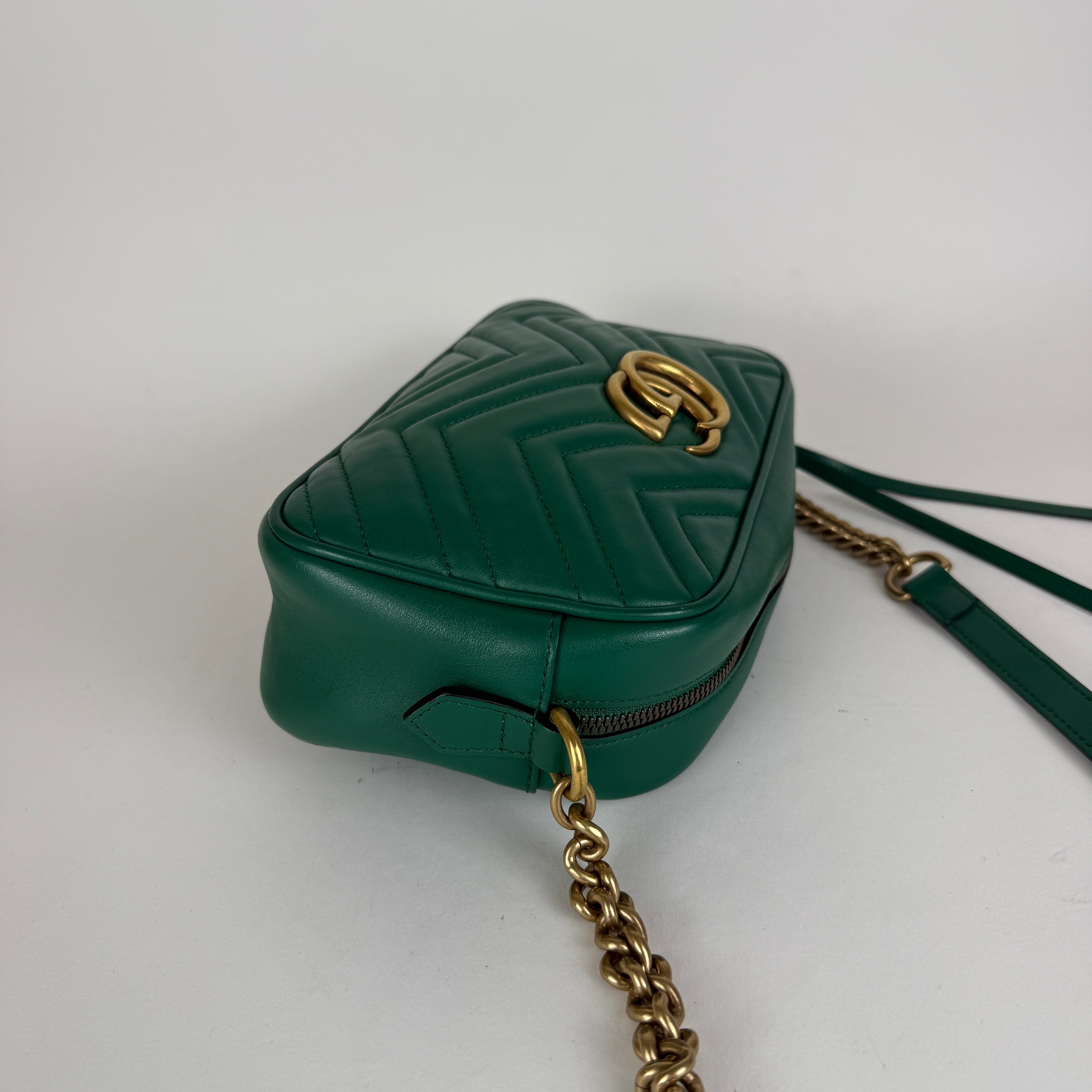 GG Marmont Matelassé Camera Bag — Green Leather