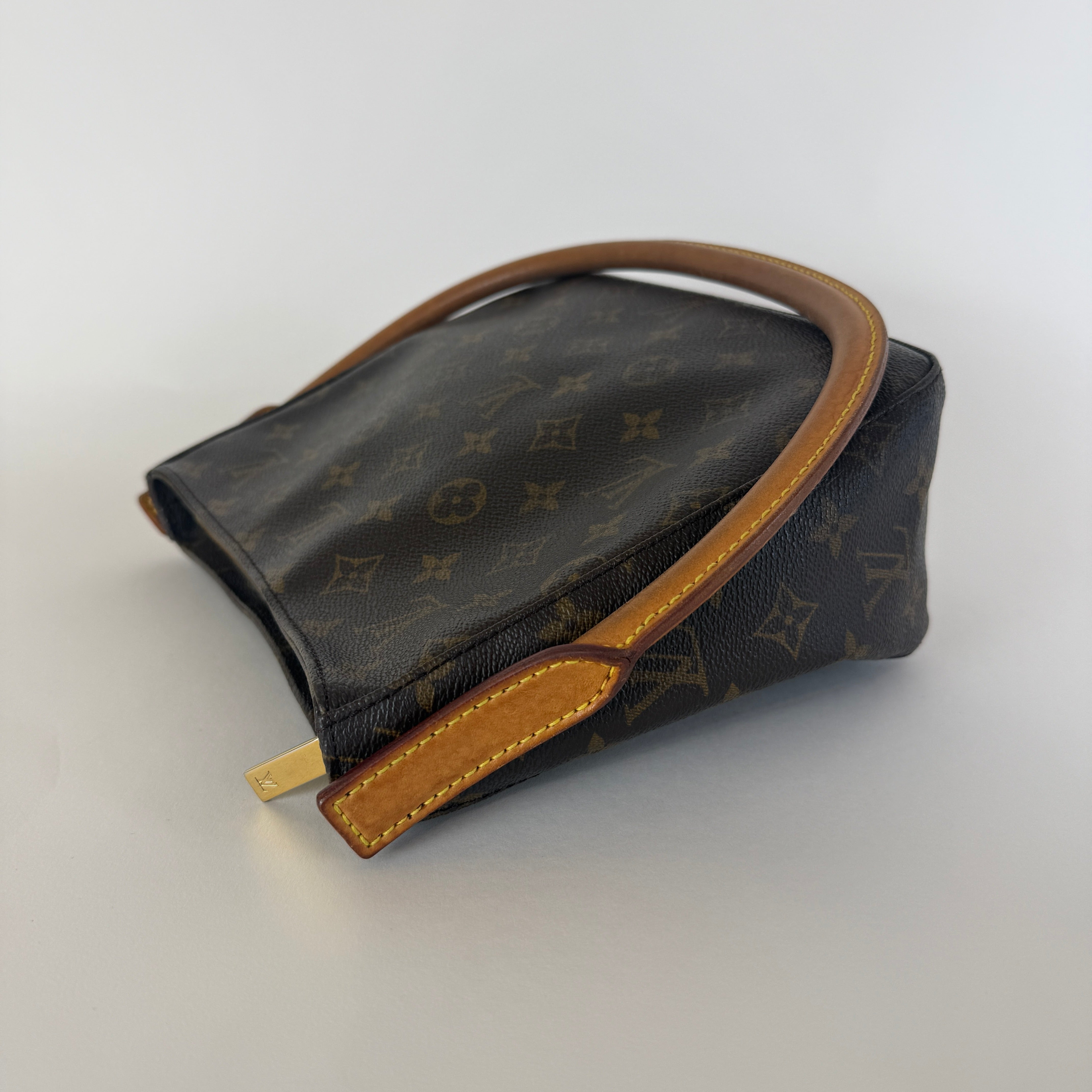 Looping MM — Monogram Canvas