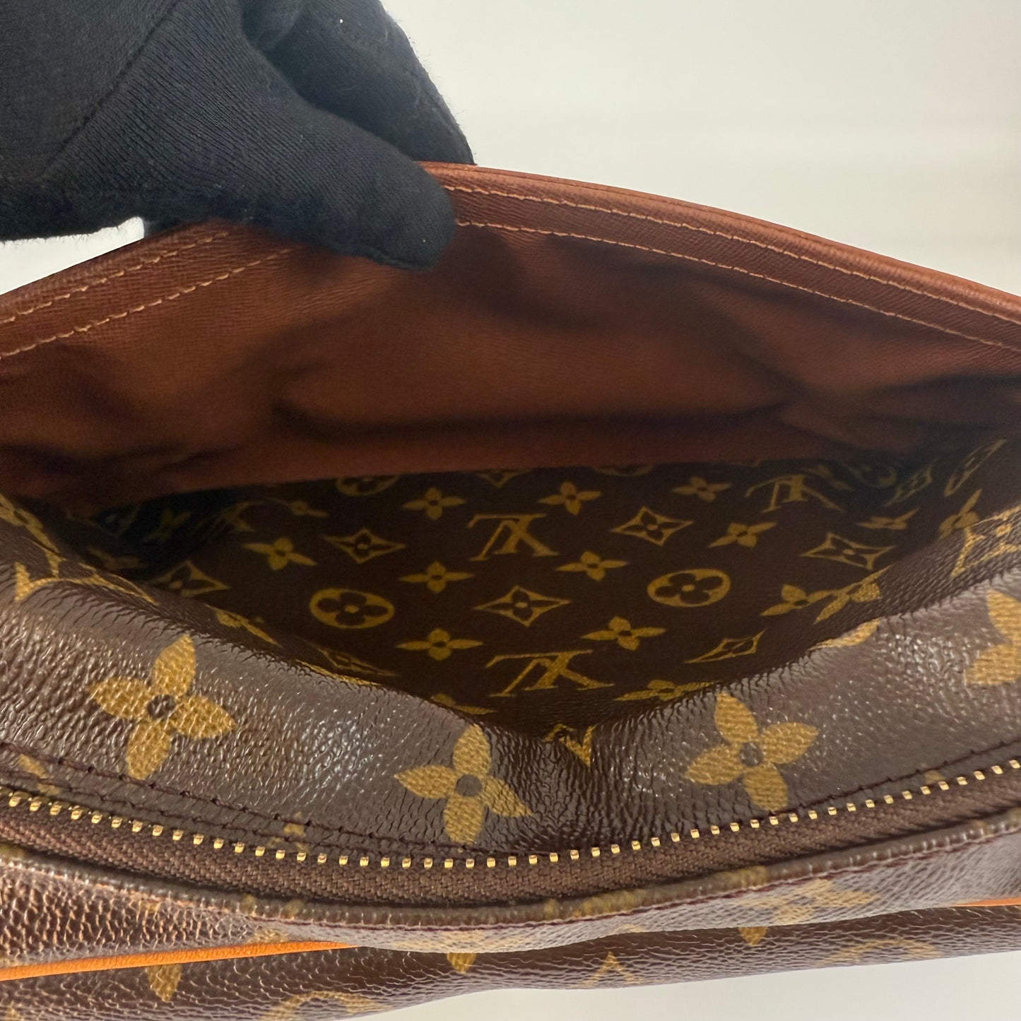 Louis Vuitton - Trocadéro 30