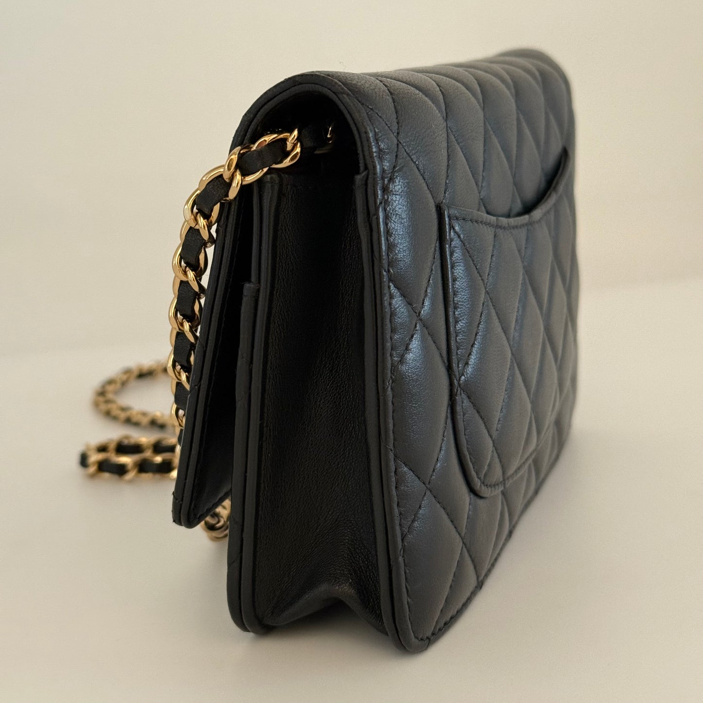 Chanel Classic Wallet on Chain (WOC)