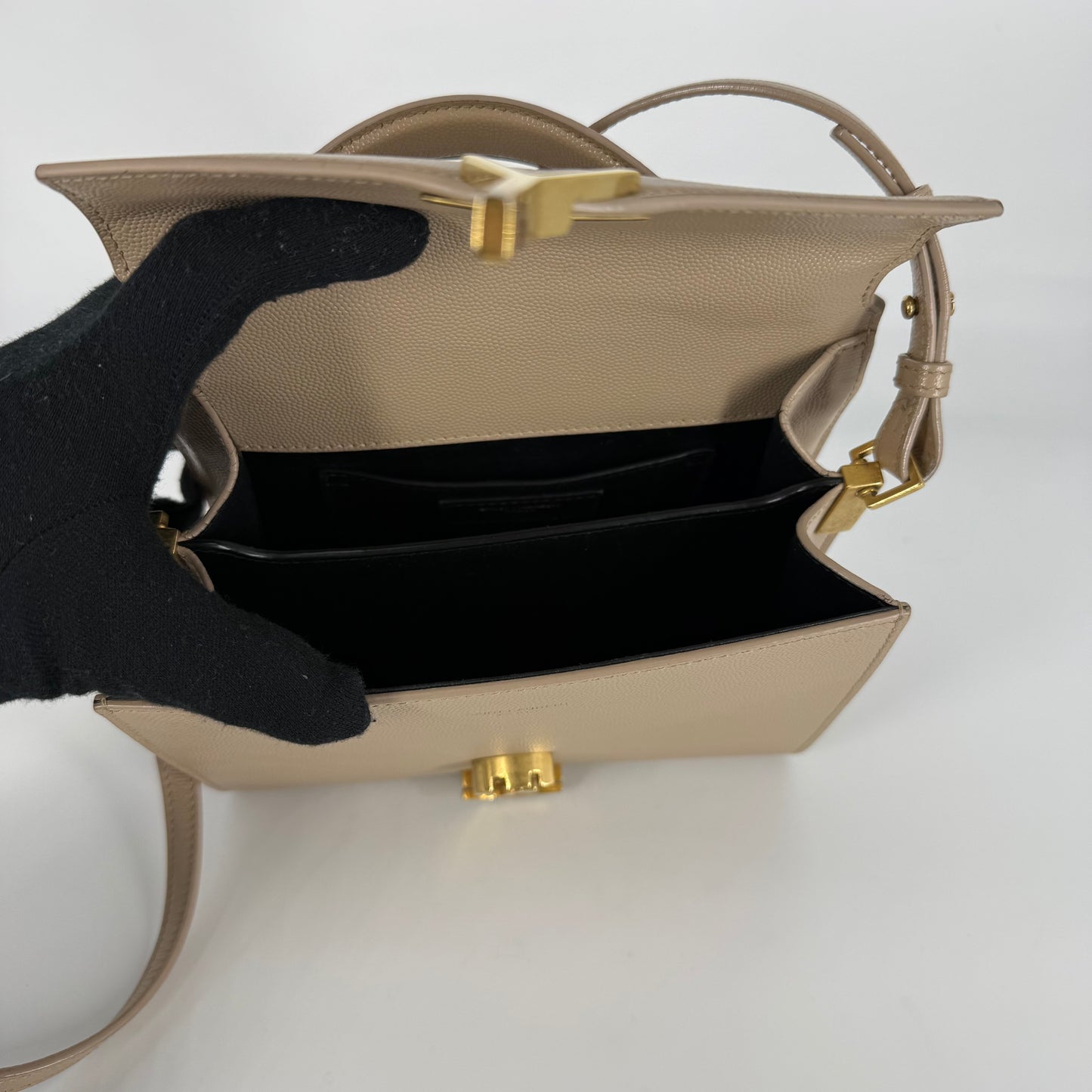 YVES SAINT LAURENT Cassandra Top Handle