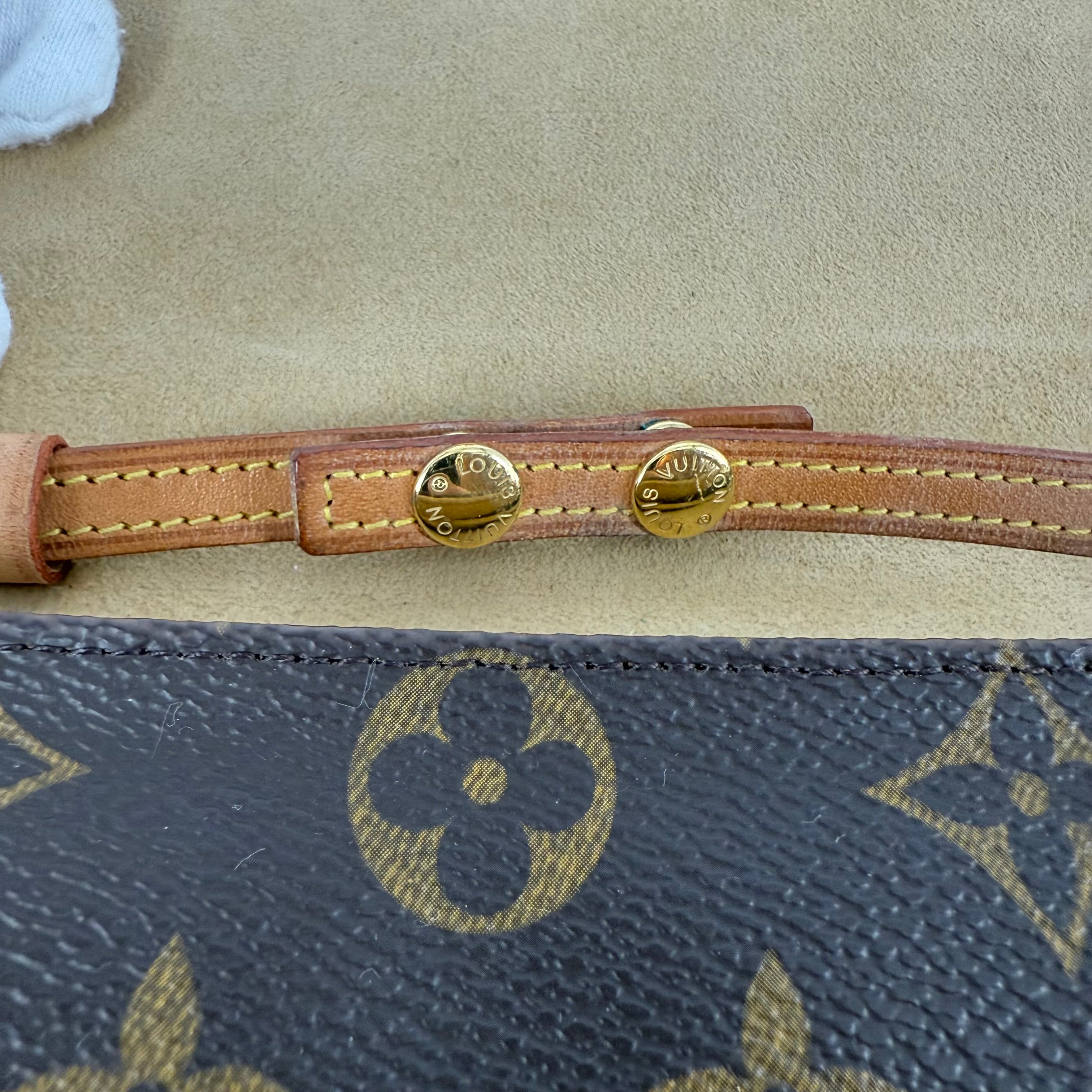 Monogram Pochette Twin GM