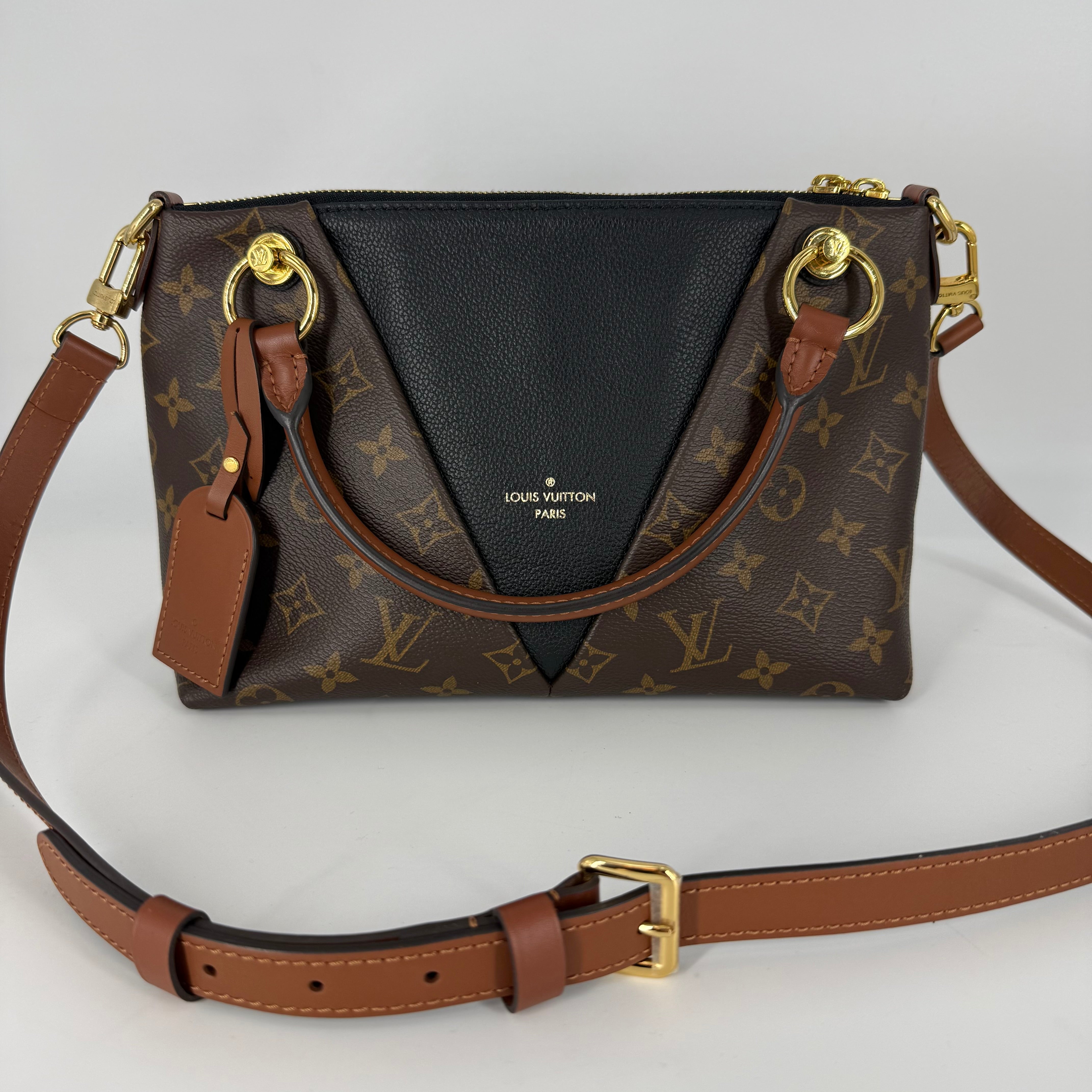 V Tote BB