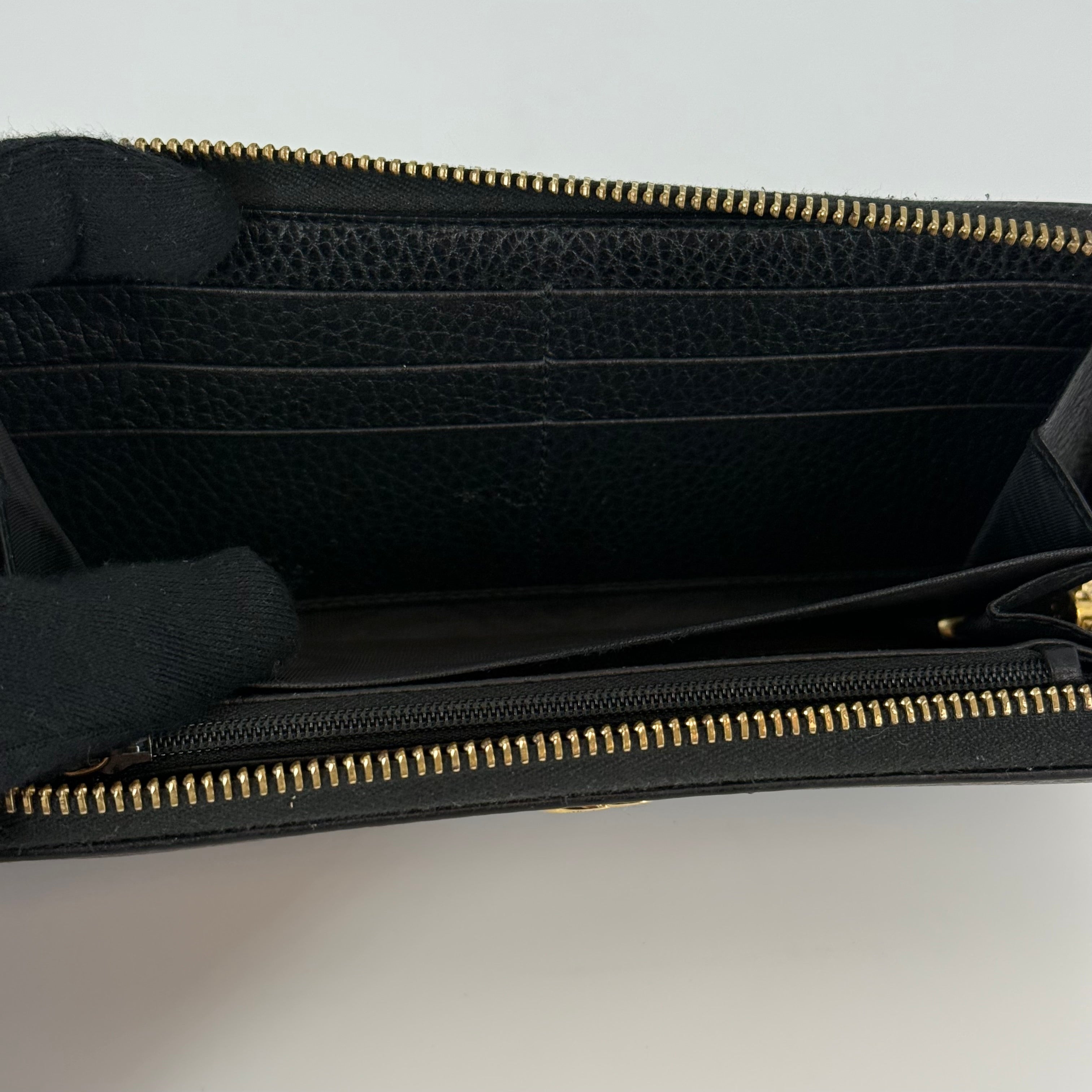 GG Marmont Round Zipper Long Wallet