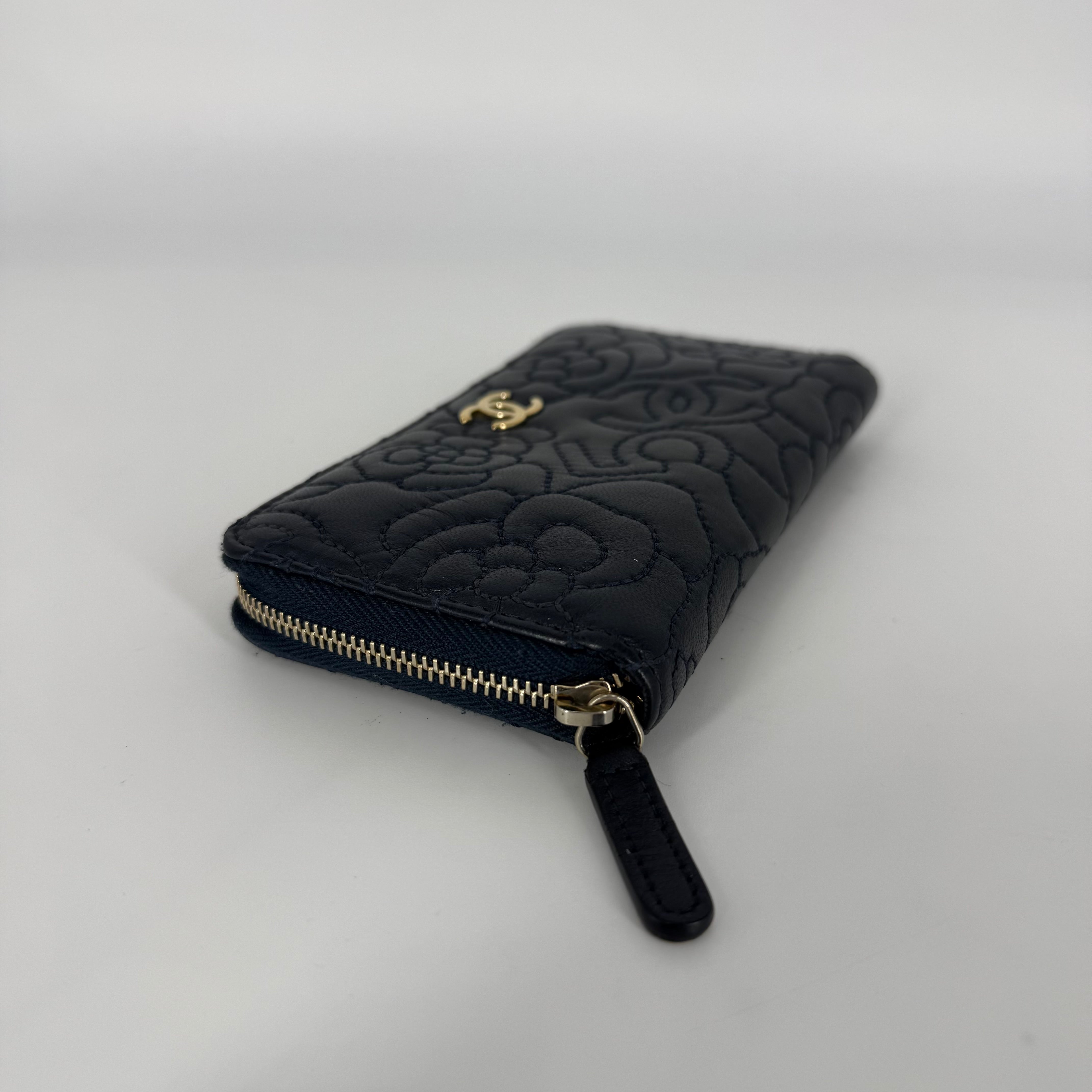 Camellia Wallet – Navy Blue