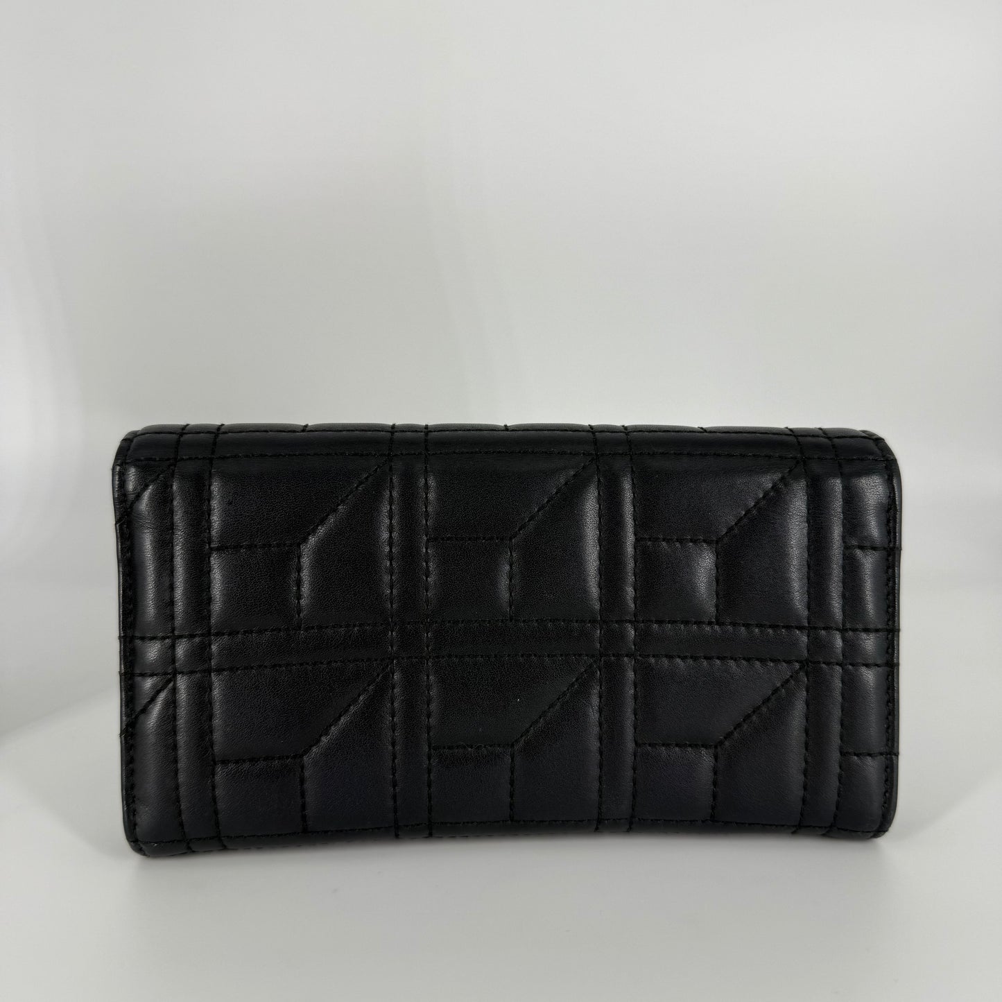 Gucci – GG Marmont Matelassé Pearl Logo Wallet