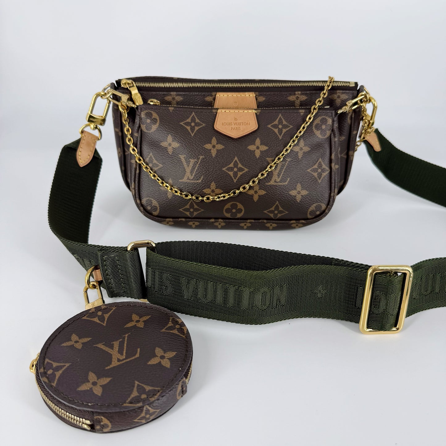 LOUIS VUITTON Multi Pochette