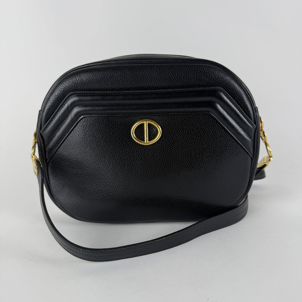 Vintage — Black Grained Leather — Gold-Tone Hardware