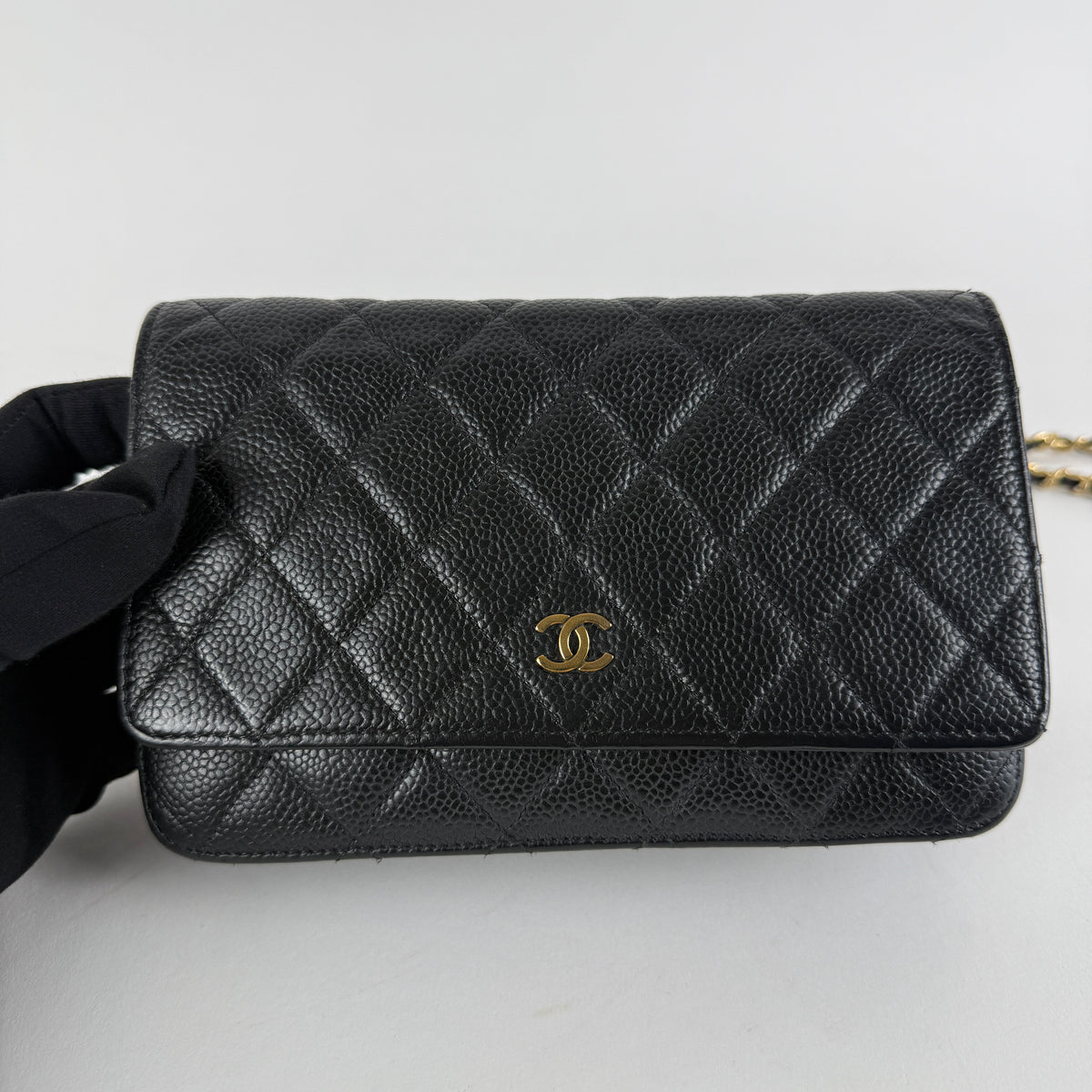 Wallet on Chain — Black Caviar Leather — Gold-Tone Hardware