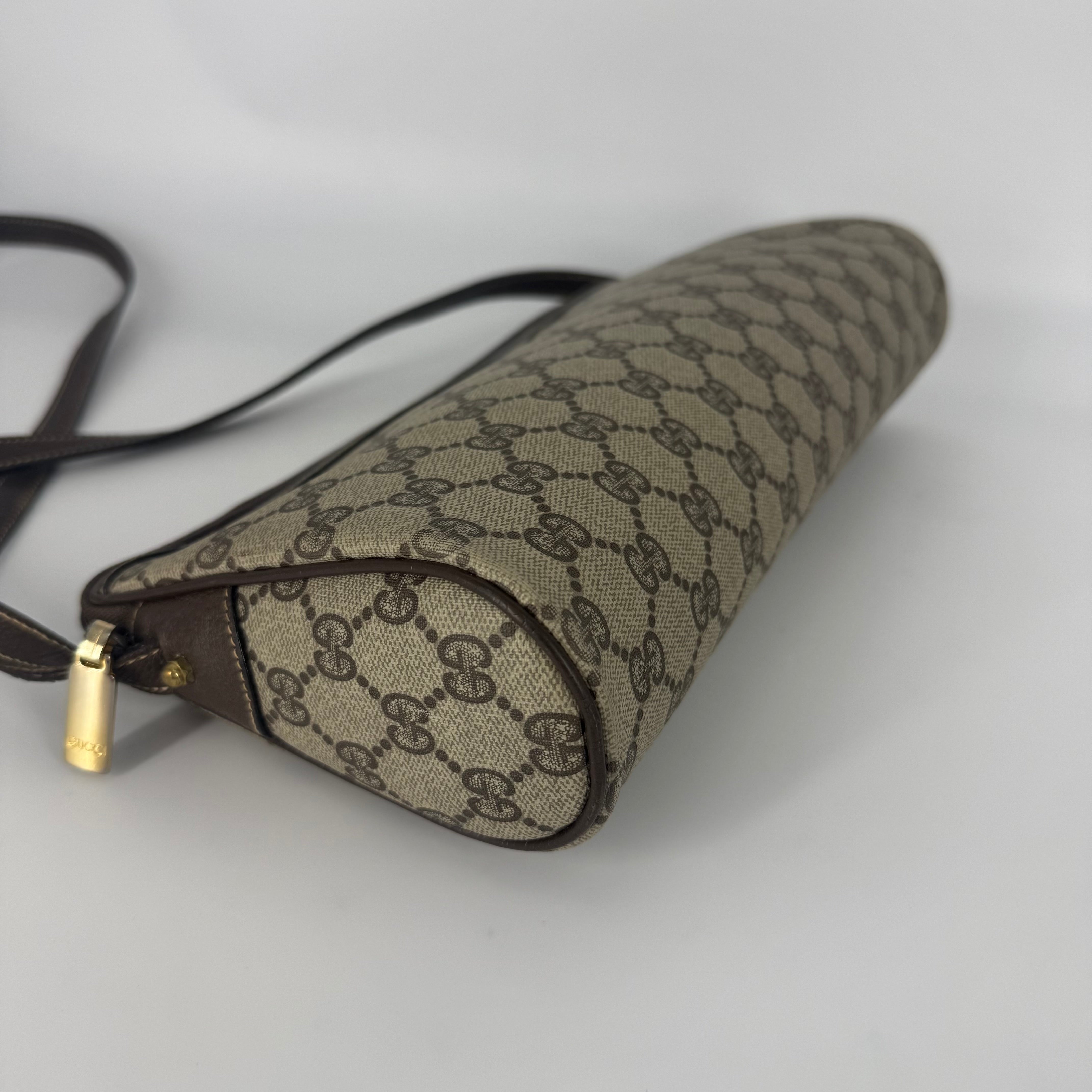 GG Supreme Crossbody Bag