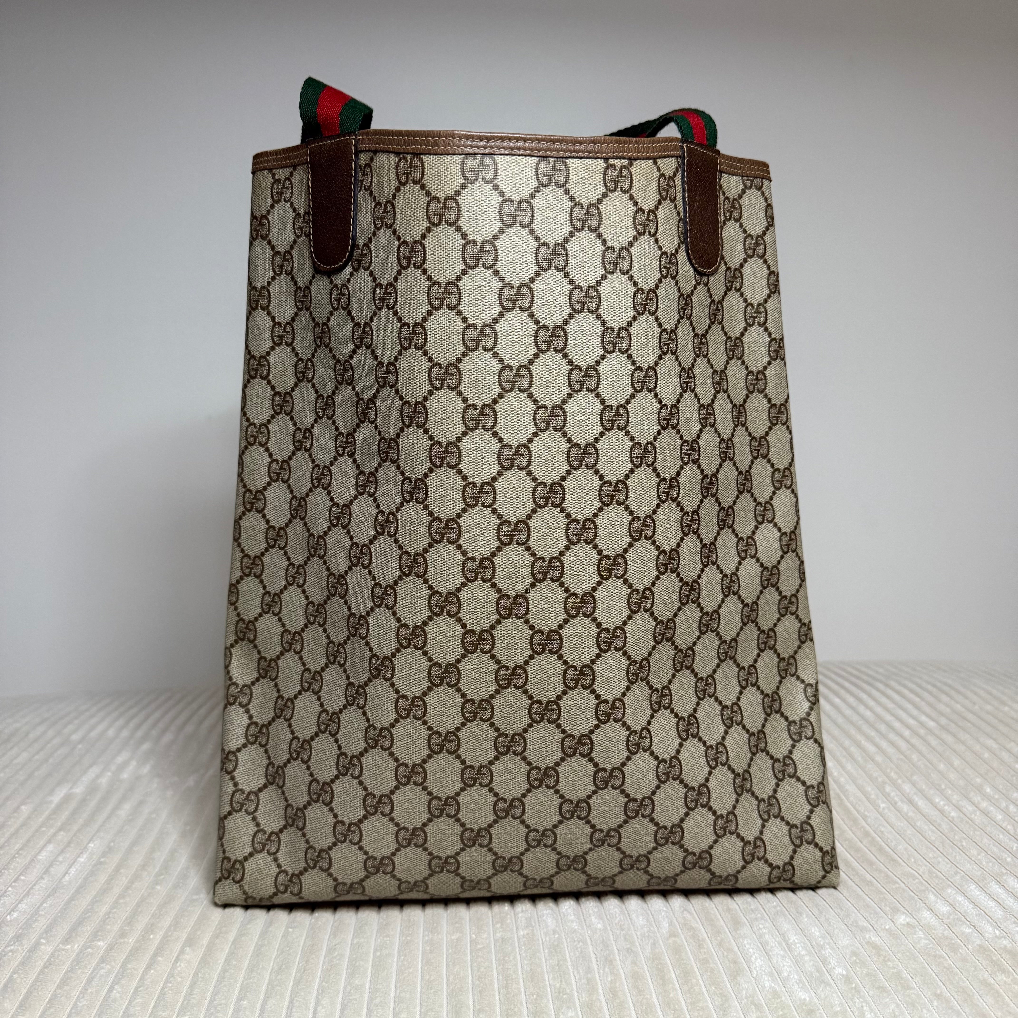 Ophidia tote bag